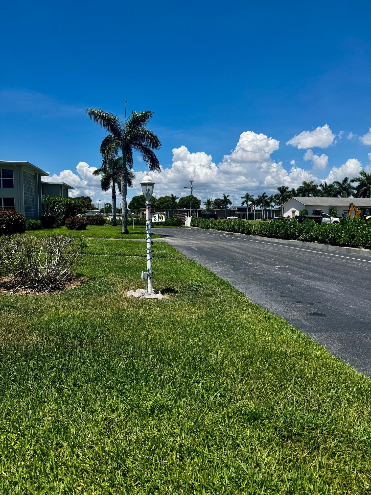 North Blvd, Boynton Beach, FL 33435
