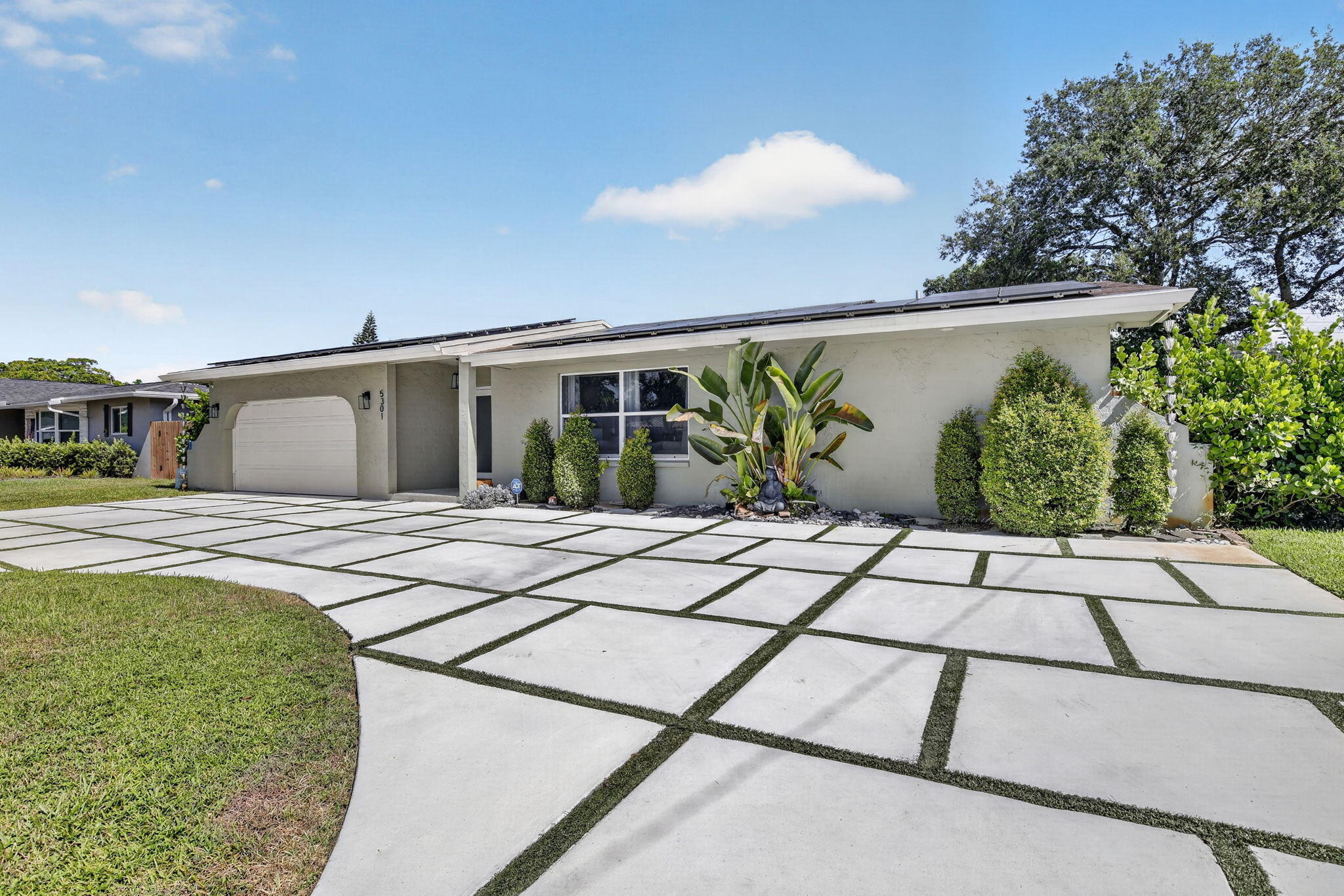 8th Ct, Plantation, FL 33317 #1