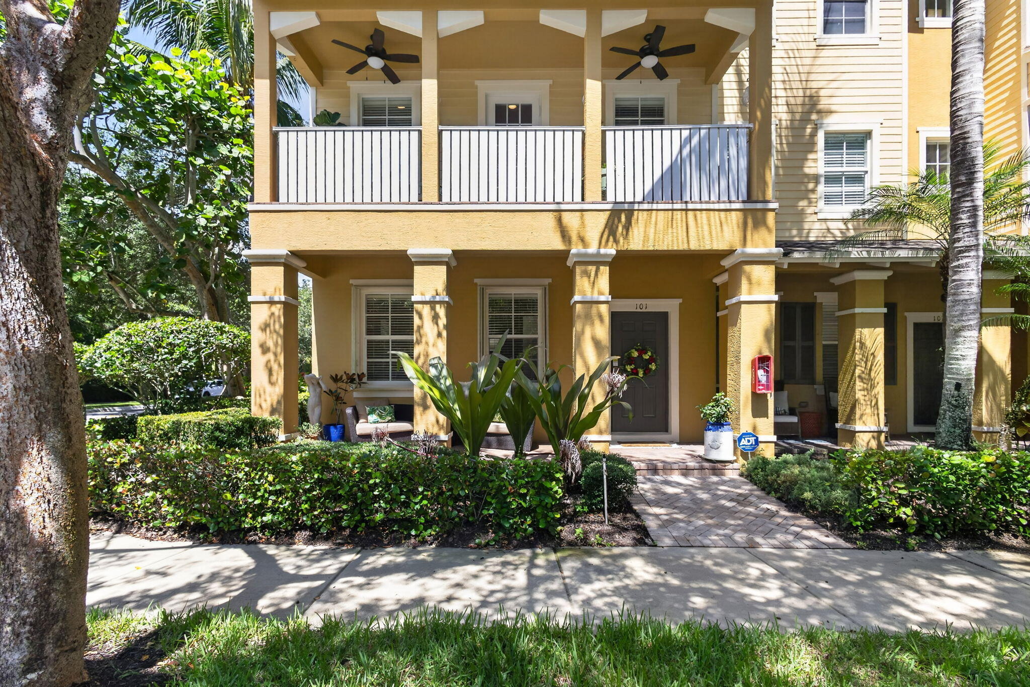 Royal Palm Cir, Jupiter, FL 33458 #1