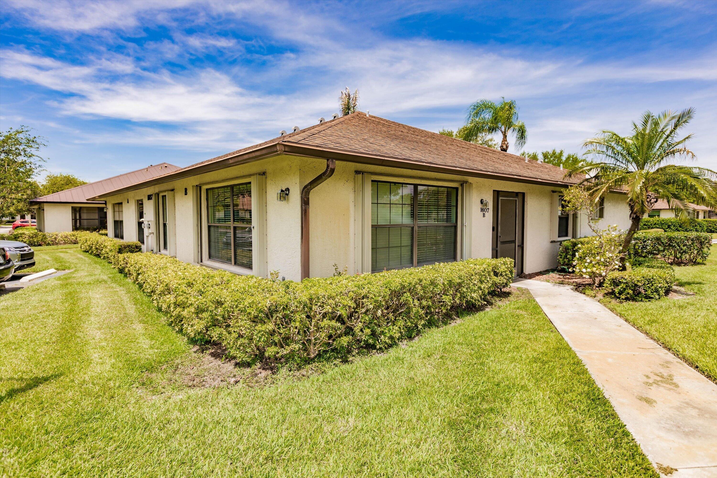 Laurel Leaf Ln, Fort Pierce, FL 34950