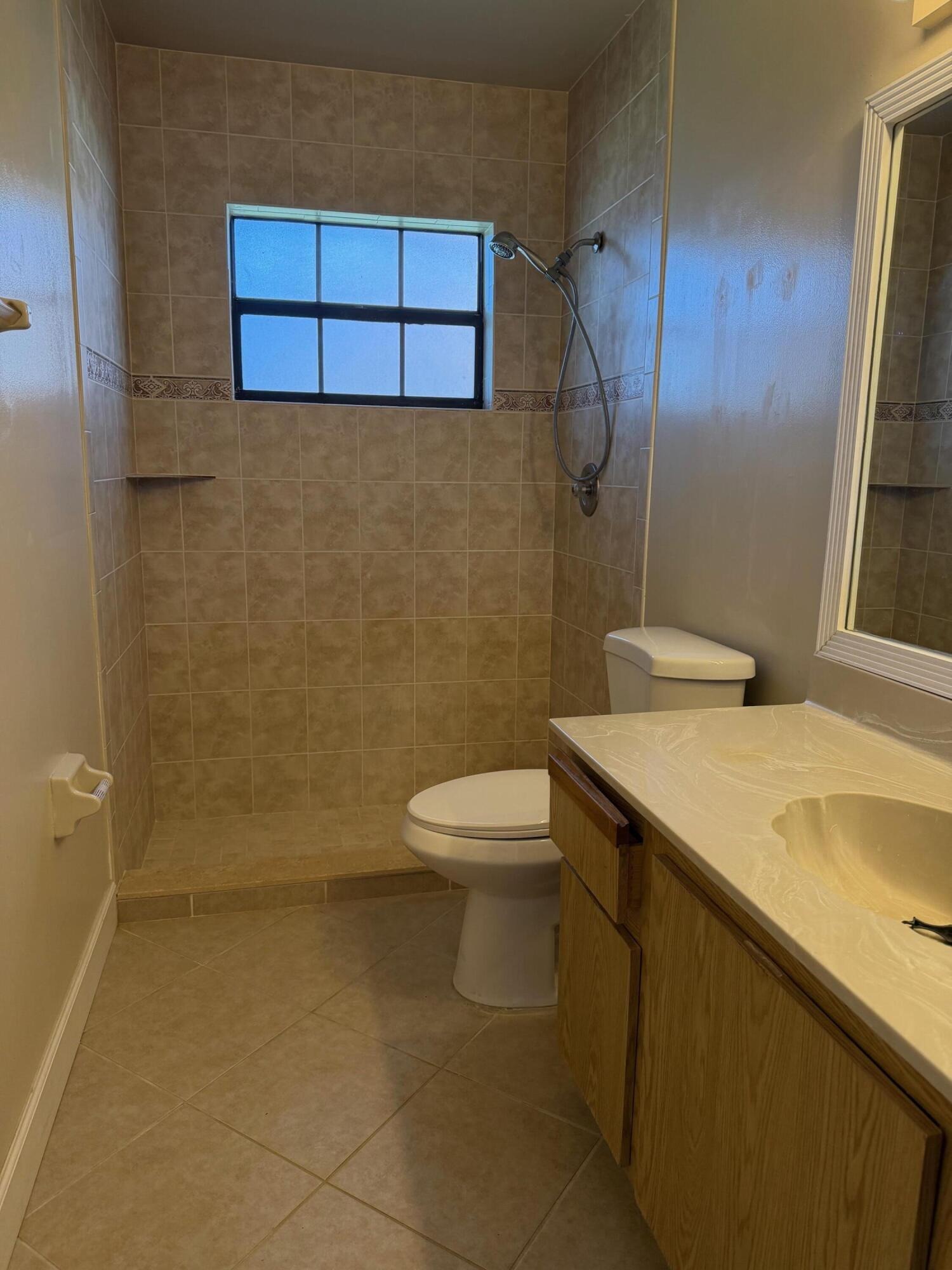 Woodstock Dr, West Palm Beach, FL 33409
