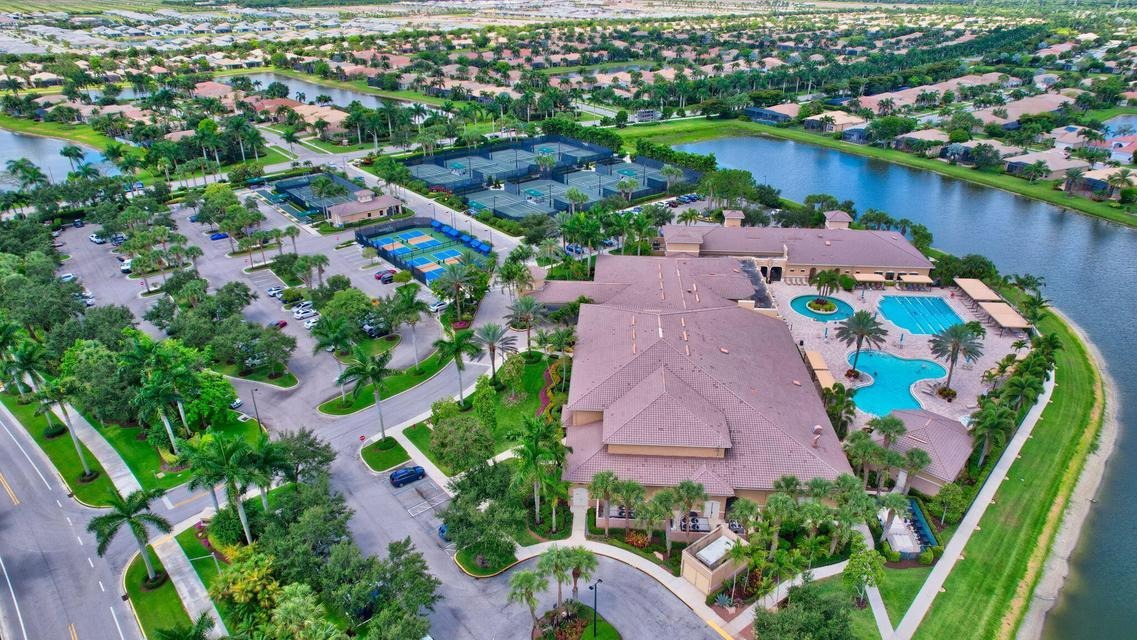 Piedmont B , Delray Beach, FL 33484