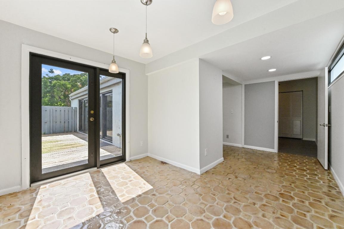 15th St, Boca Raton, FL 33432 #1