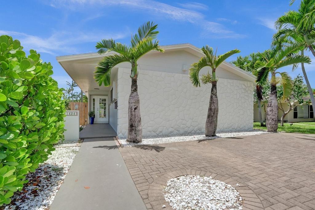 Adams St, Hollywood, FL 33020 #1