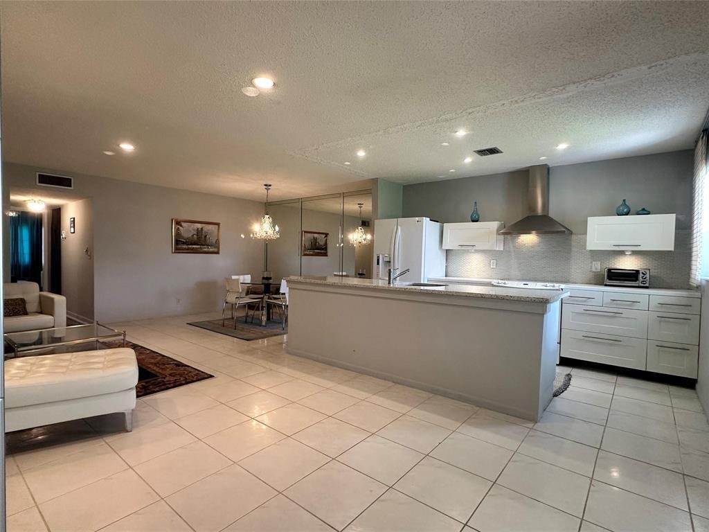 Canalview Dr, Delray Beach, FL 33484 #1