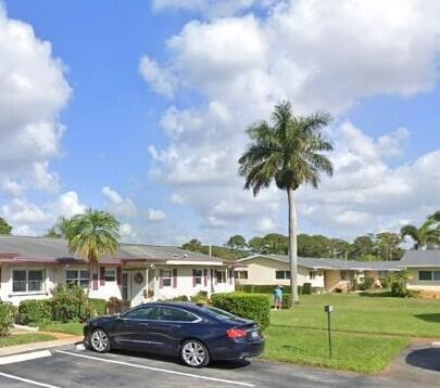 Barkley Dr, West Palm Beach, FL 33415