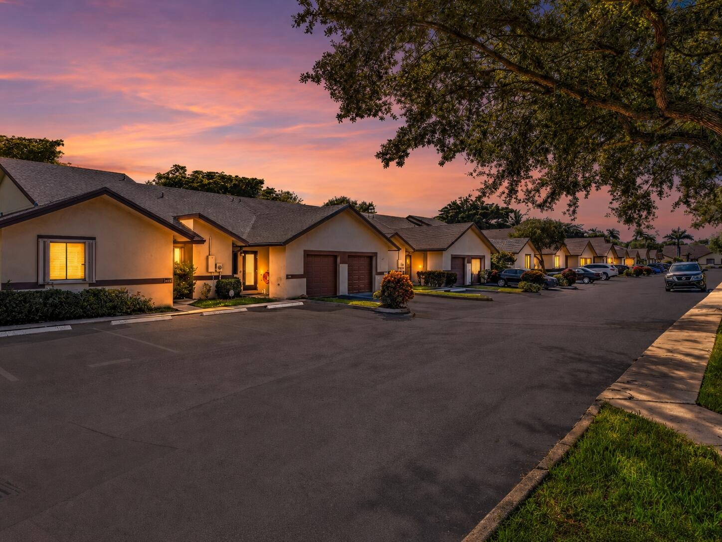 38th Pl, Sunrise, FL 33351 #1