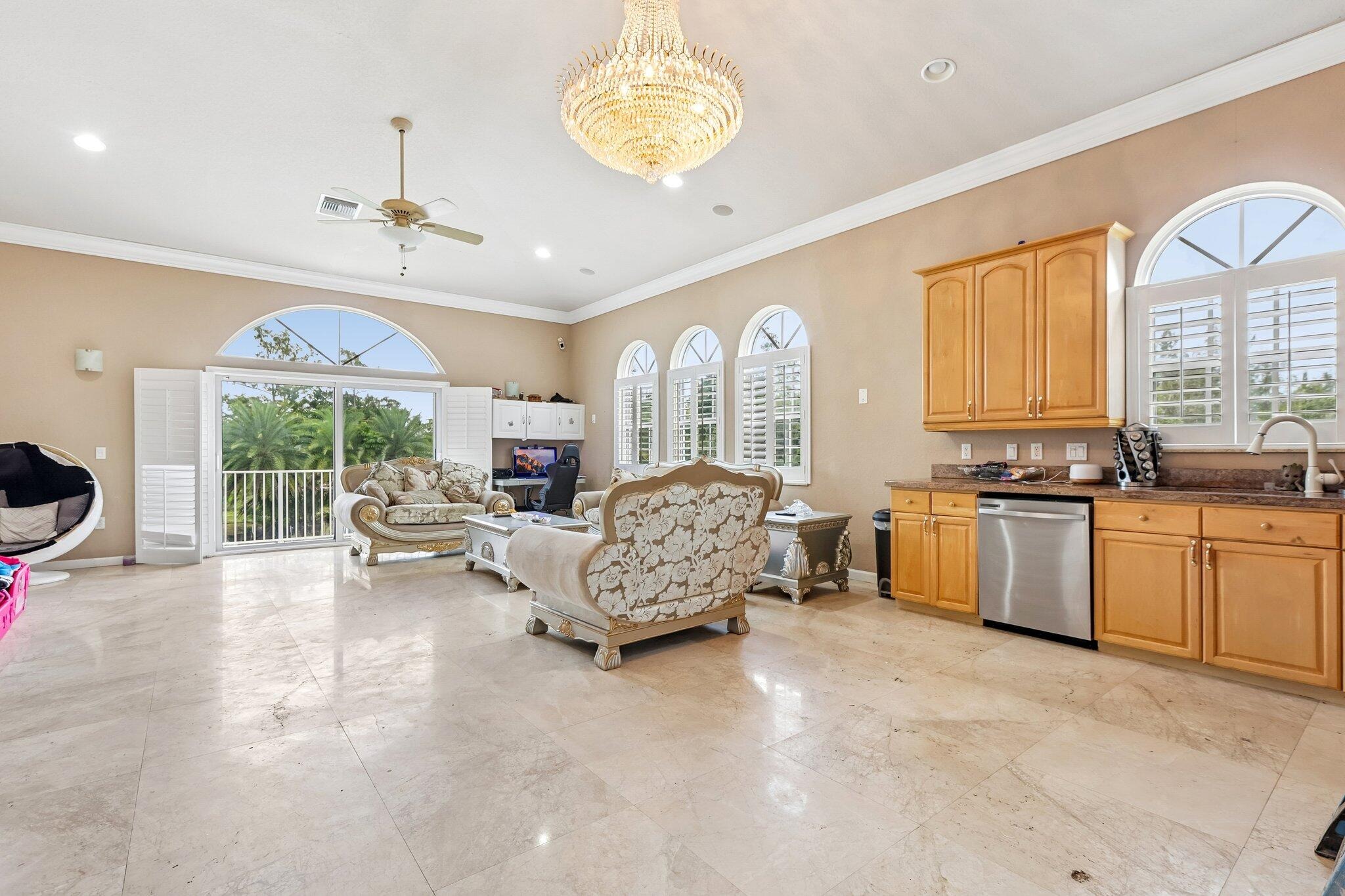 84th Ave, Parkland, FL 33067