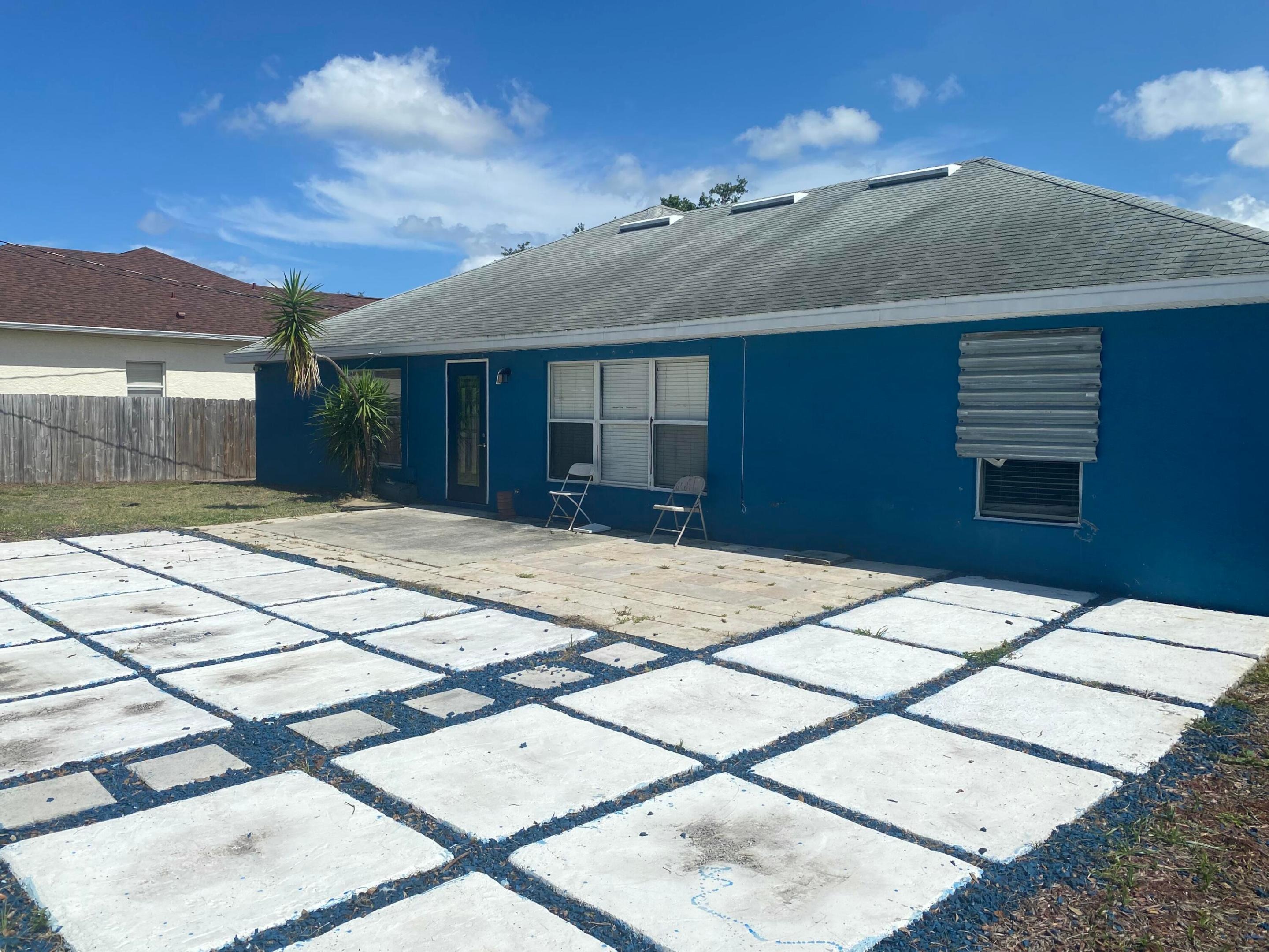 Sarazen Ave, Port Saint Lucie, FL 34953
