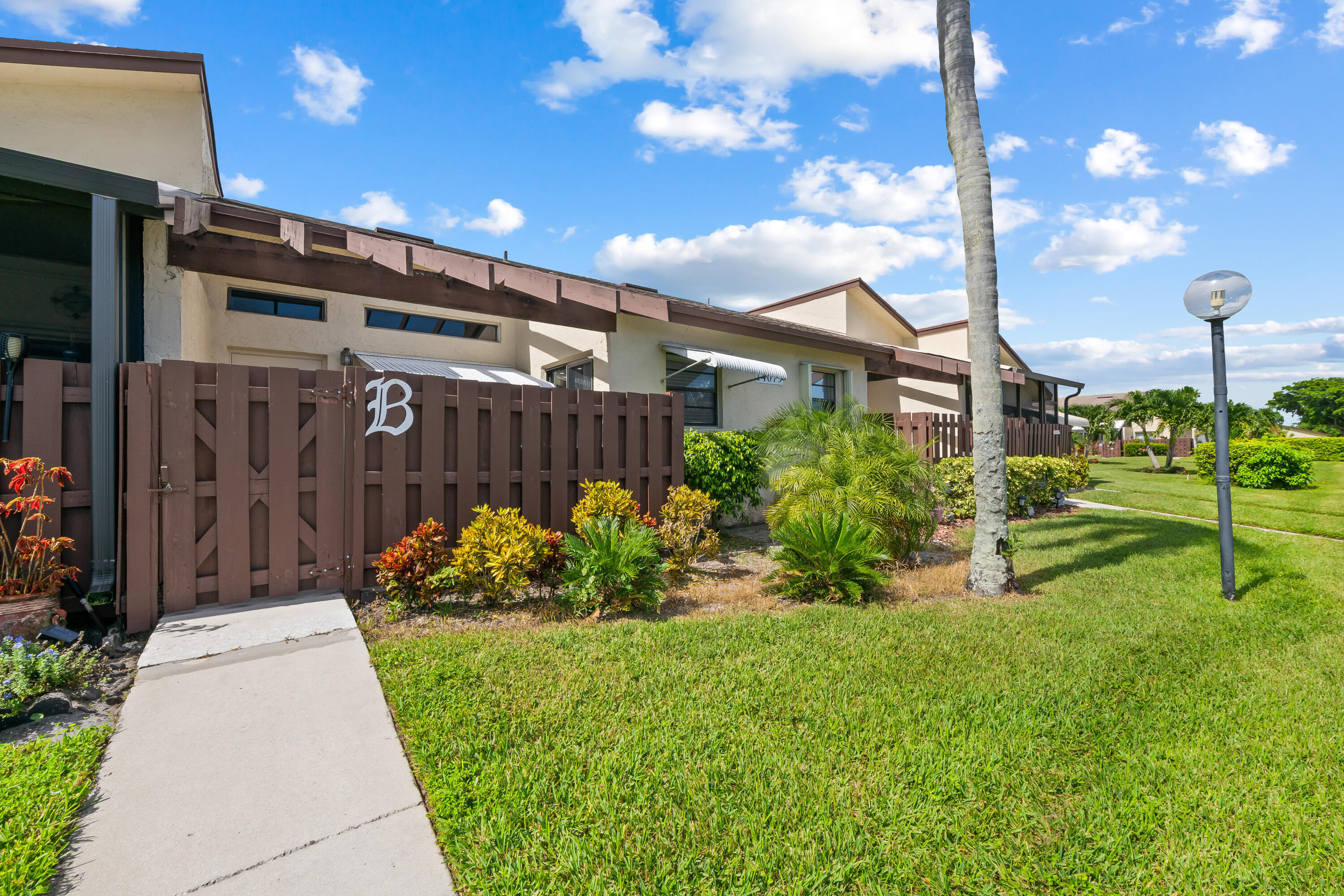 Nesting Way, Delray Beach, FL 33484
