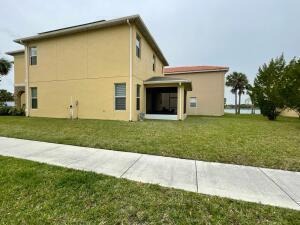 Fiorenza Ct, Port Saint Lucie, FL 34986