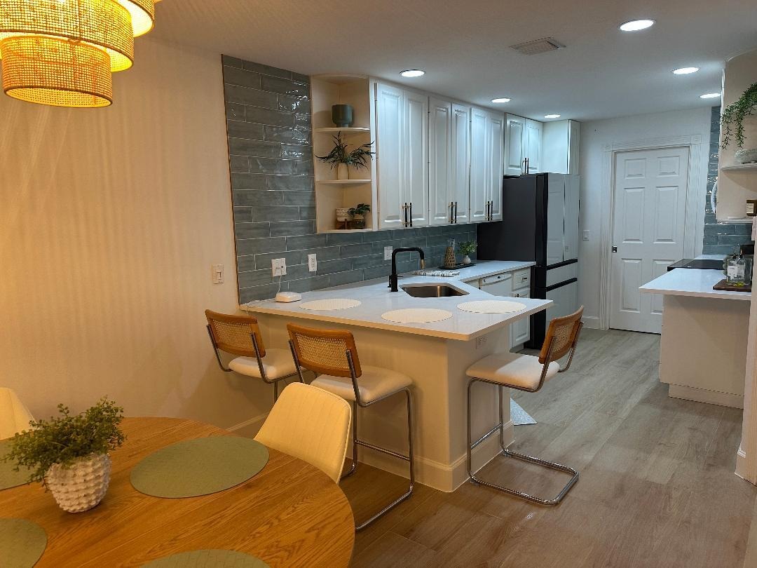 Community Dr, Jupiter, FL 33458