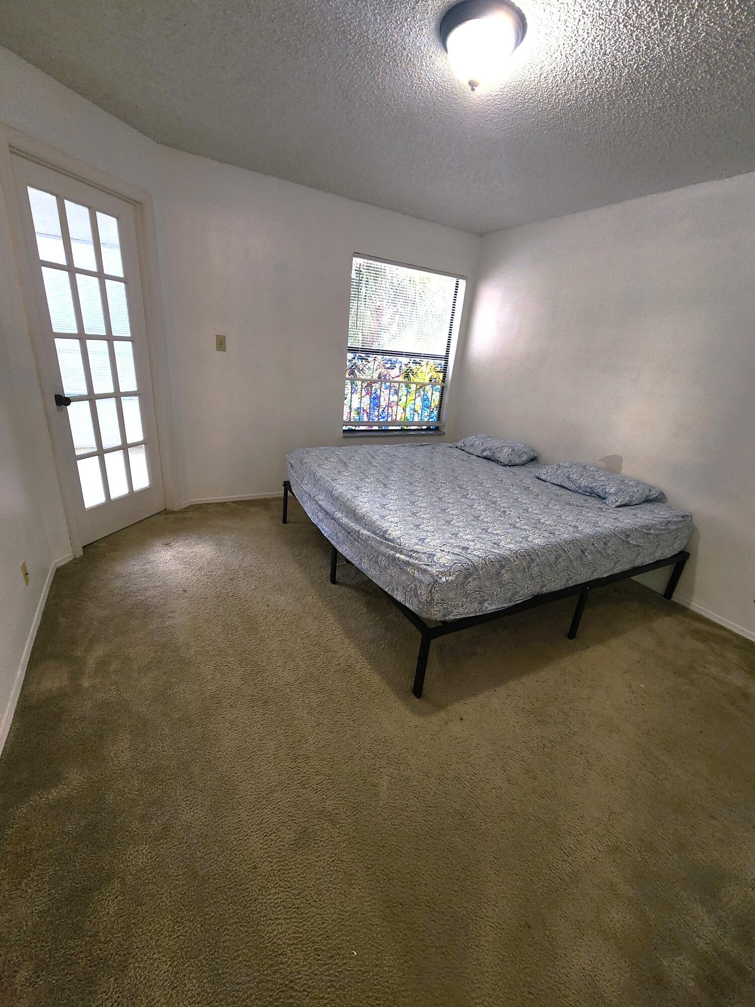 University Dr, Davie, FL 33328