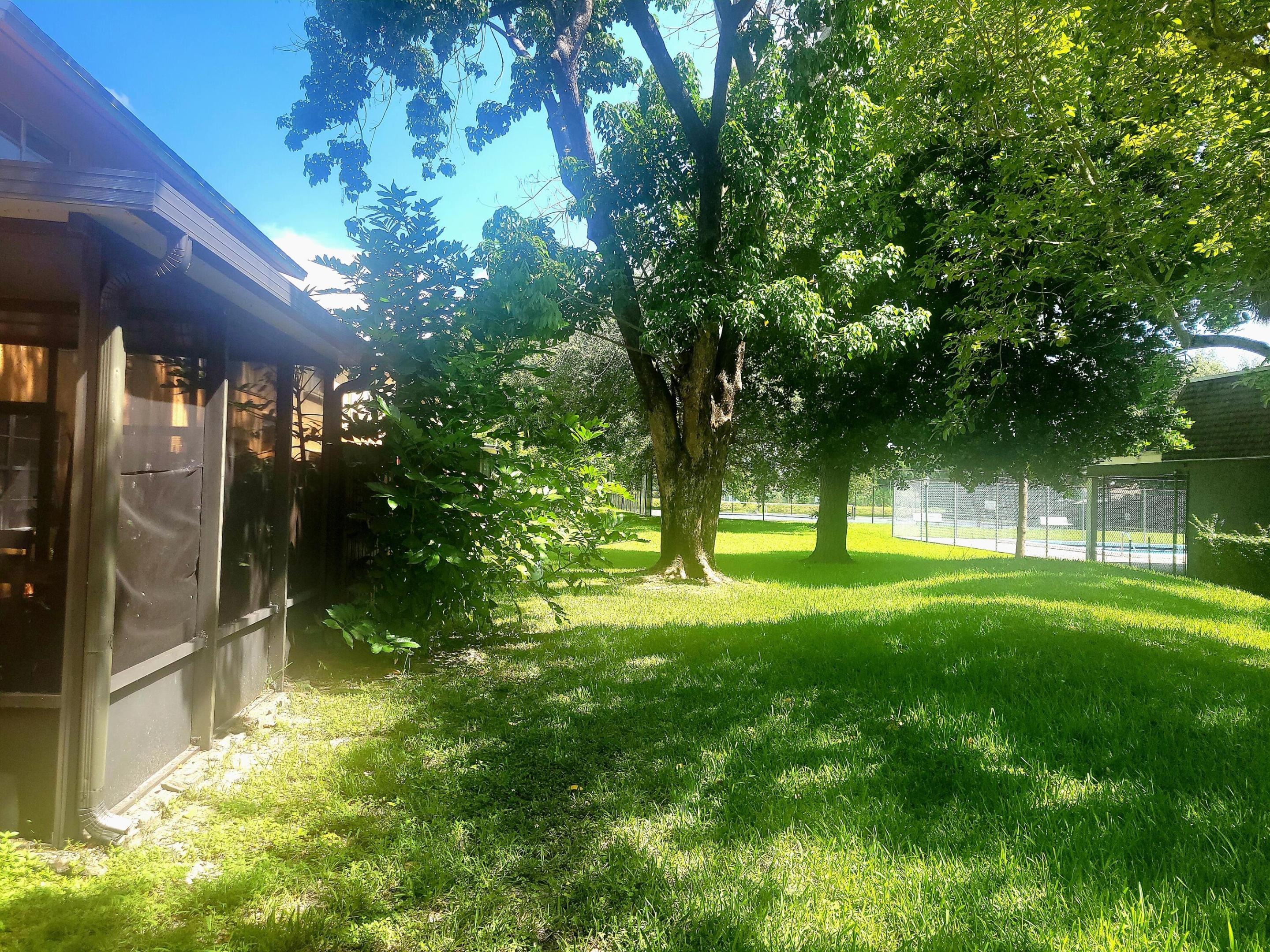 Sunrise Blvd, Plantation, FL 33313