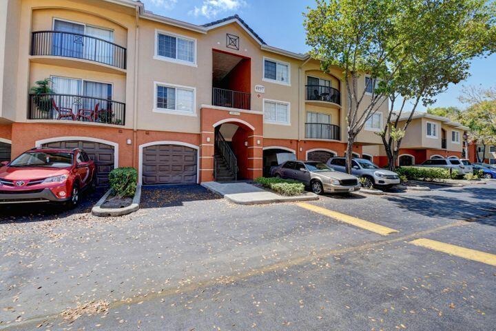 Haverhill Rd, West Palm Beach, FL 33417