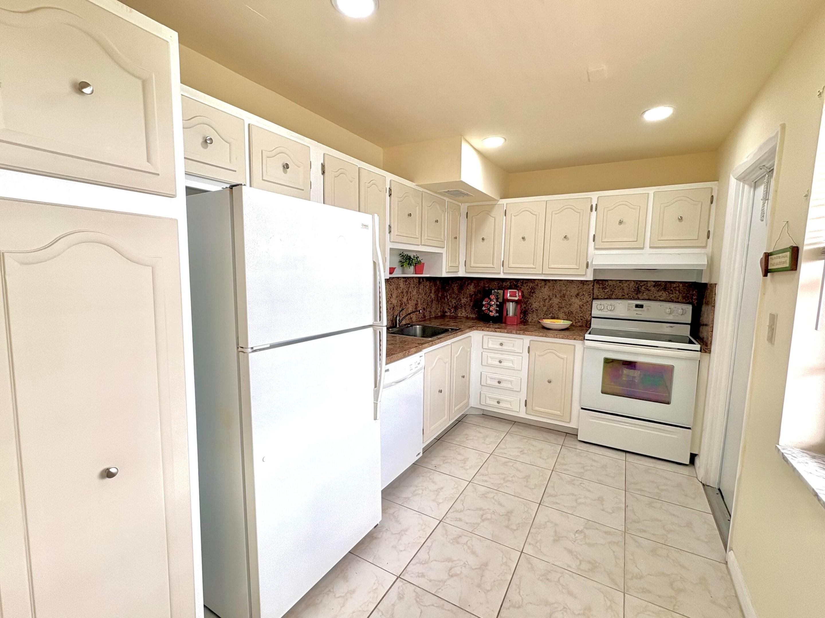 44th Ave, Lauderdale Lakes, FL 33319 #1