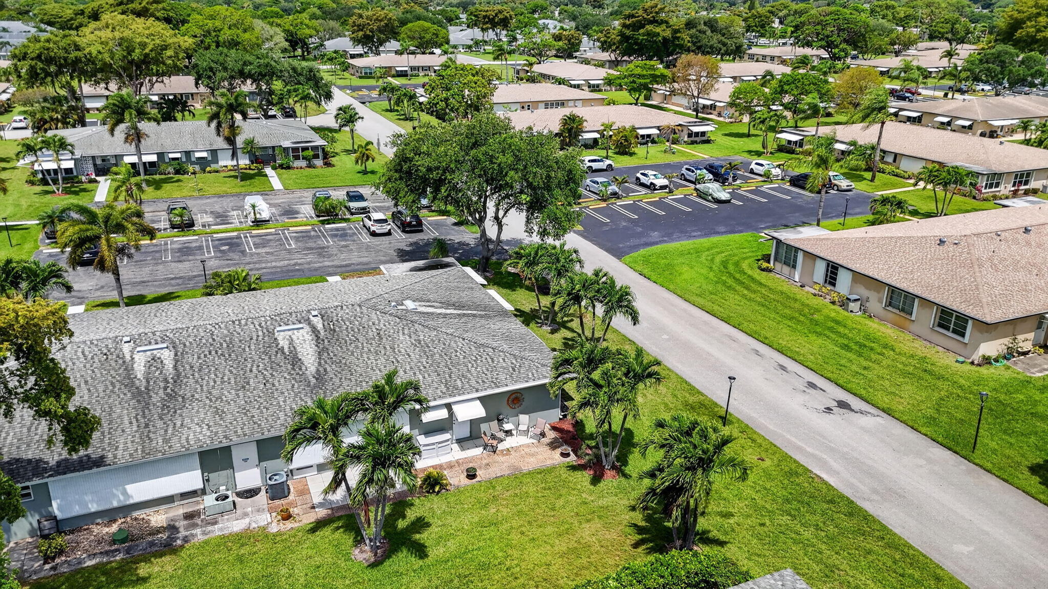 South Dr, Delray Beach, FL 33445