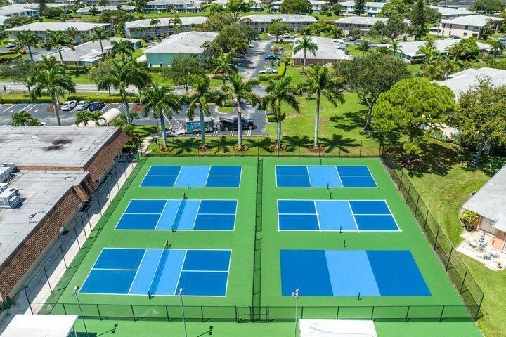 18th Ave, Delray Beach, FL 33445