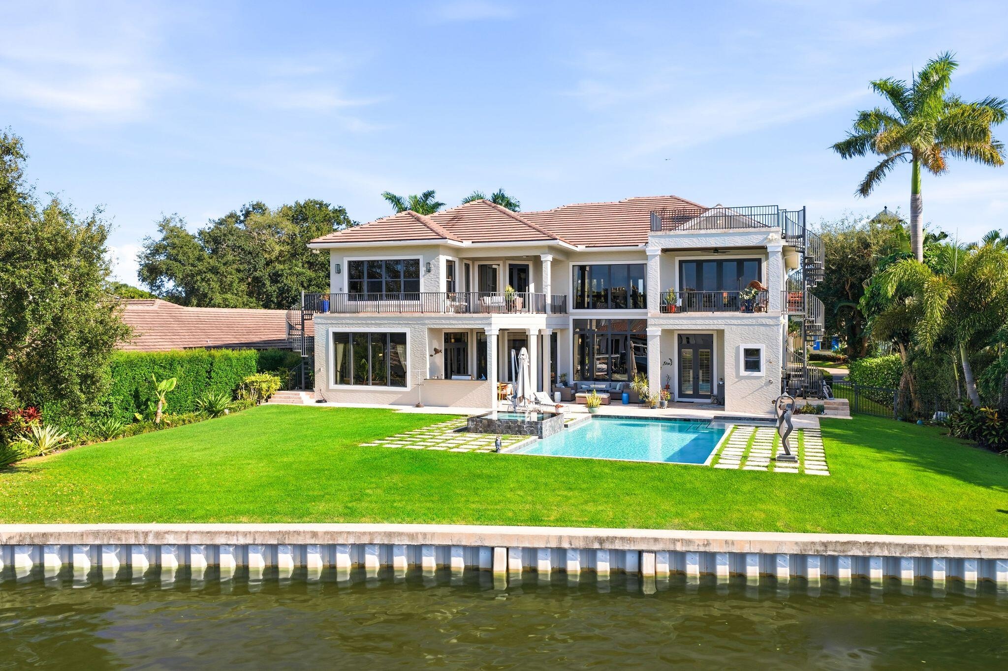 Portage Lndg, North Palm Beach, FL 33408