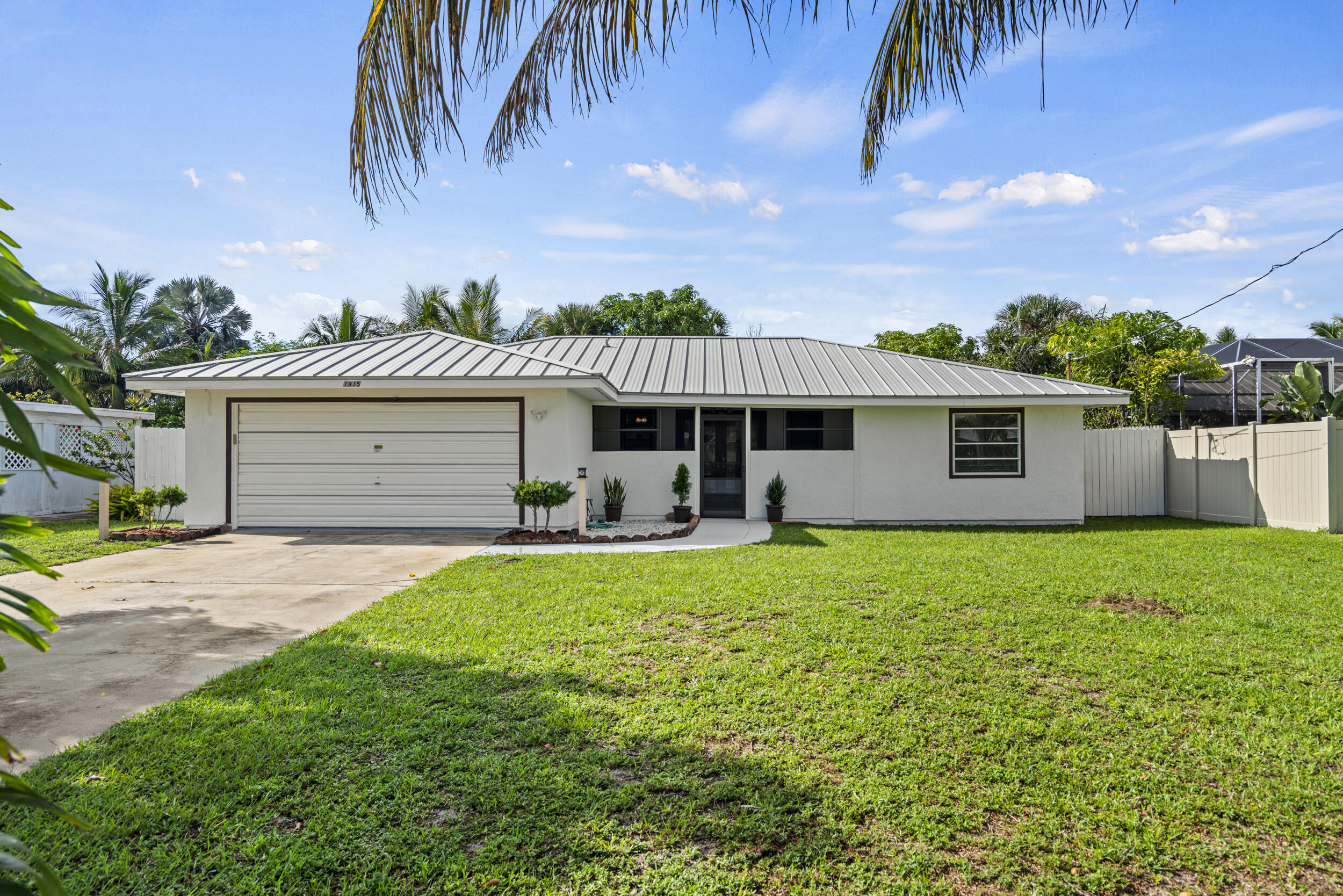 Eucalyptus Ave, Fort Pierce, FL 34949