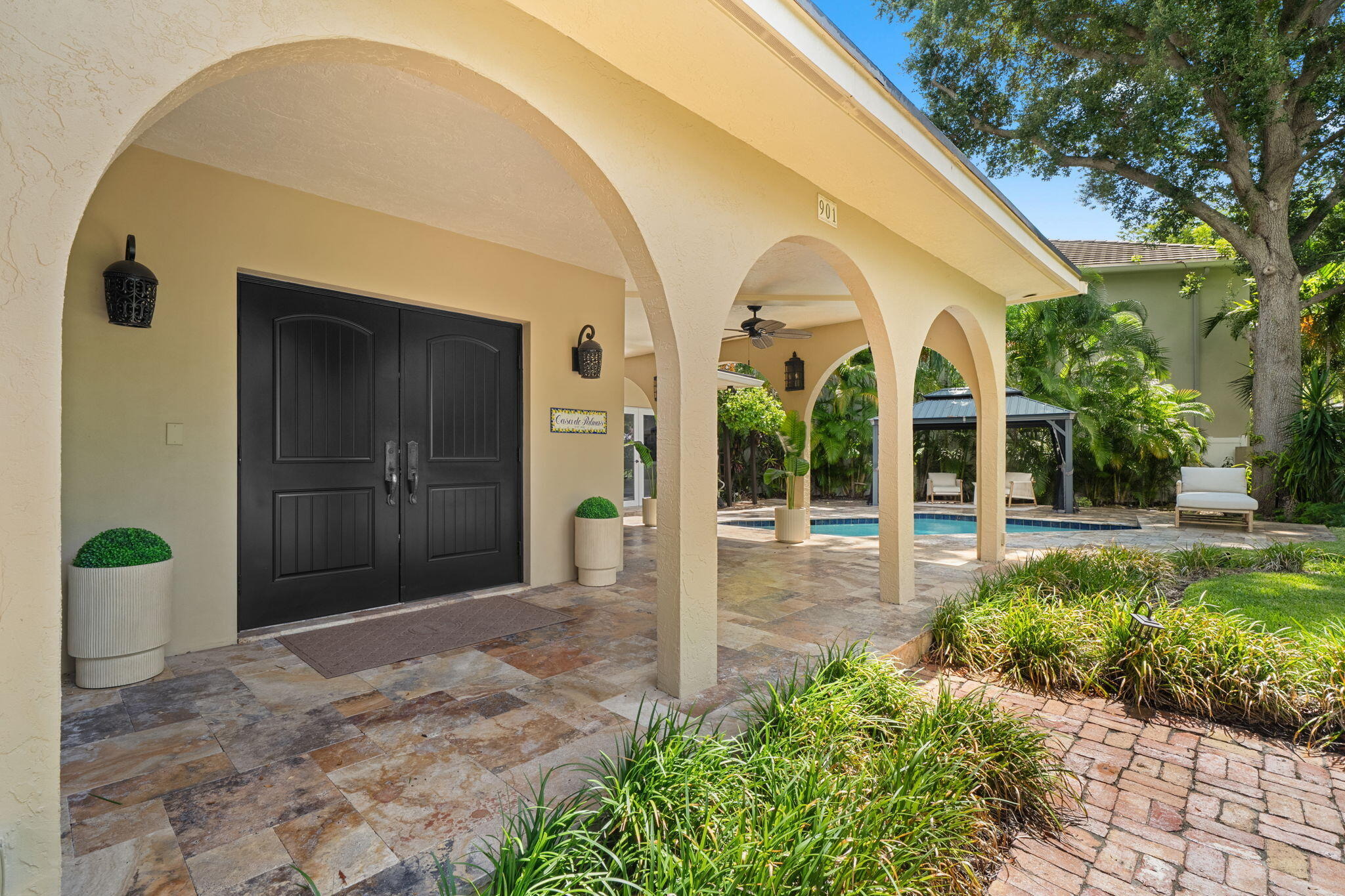 6th St, Fort Lauderdale, FL 33301
