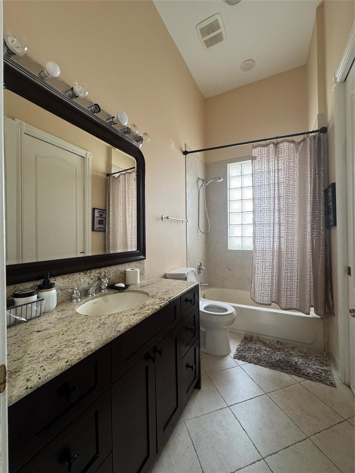 37th Ter, Fort Lauderdale, FL 33312