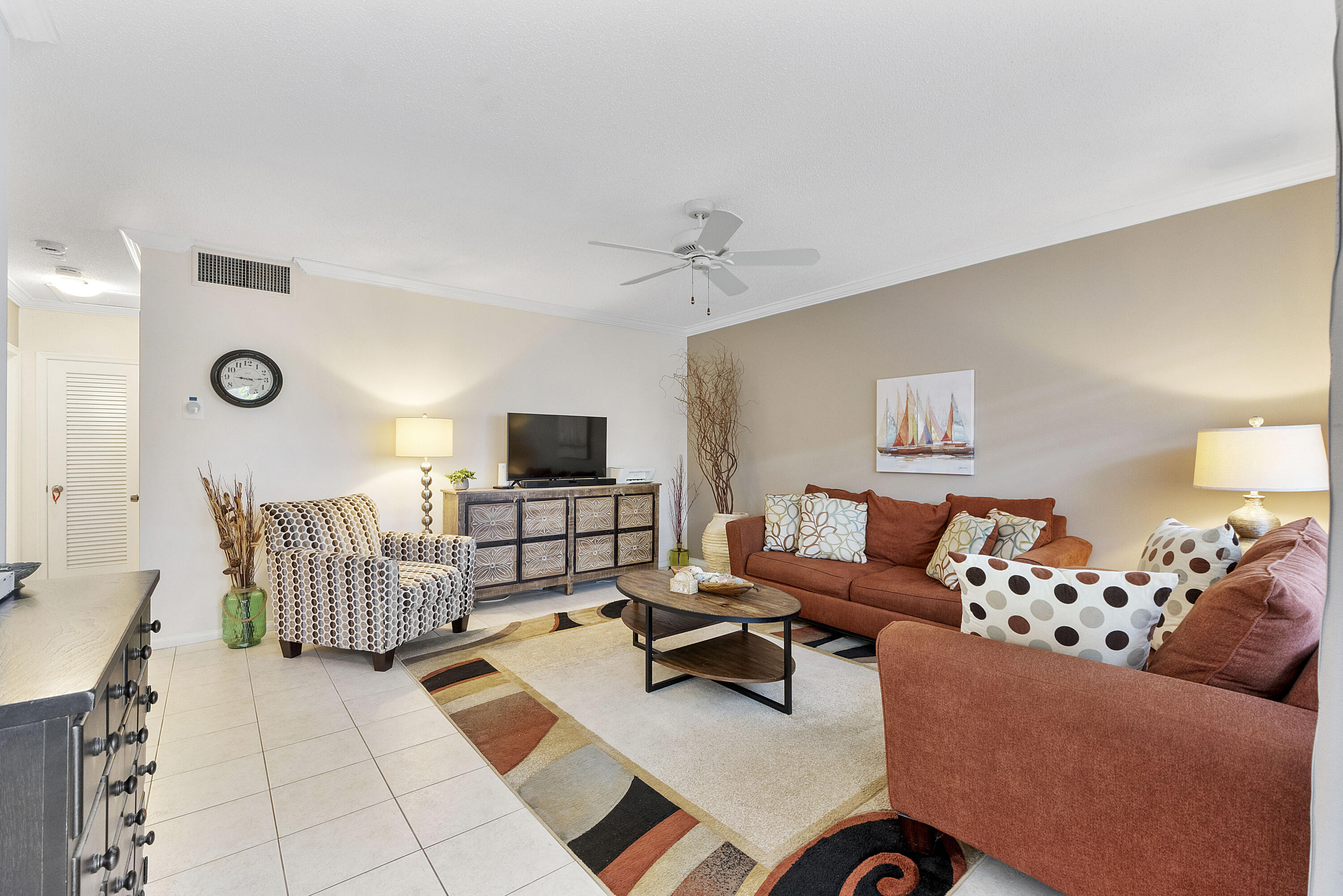 9th St, Fort Lauderdale, FL 33304
