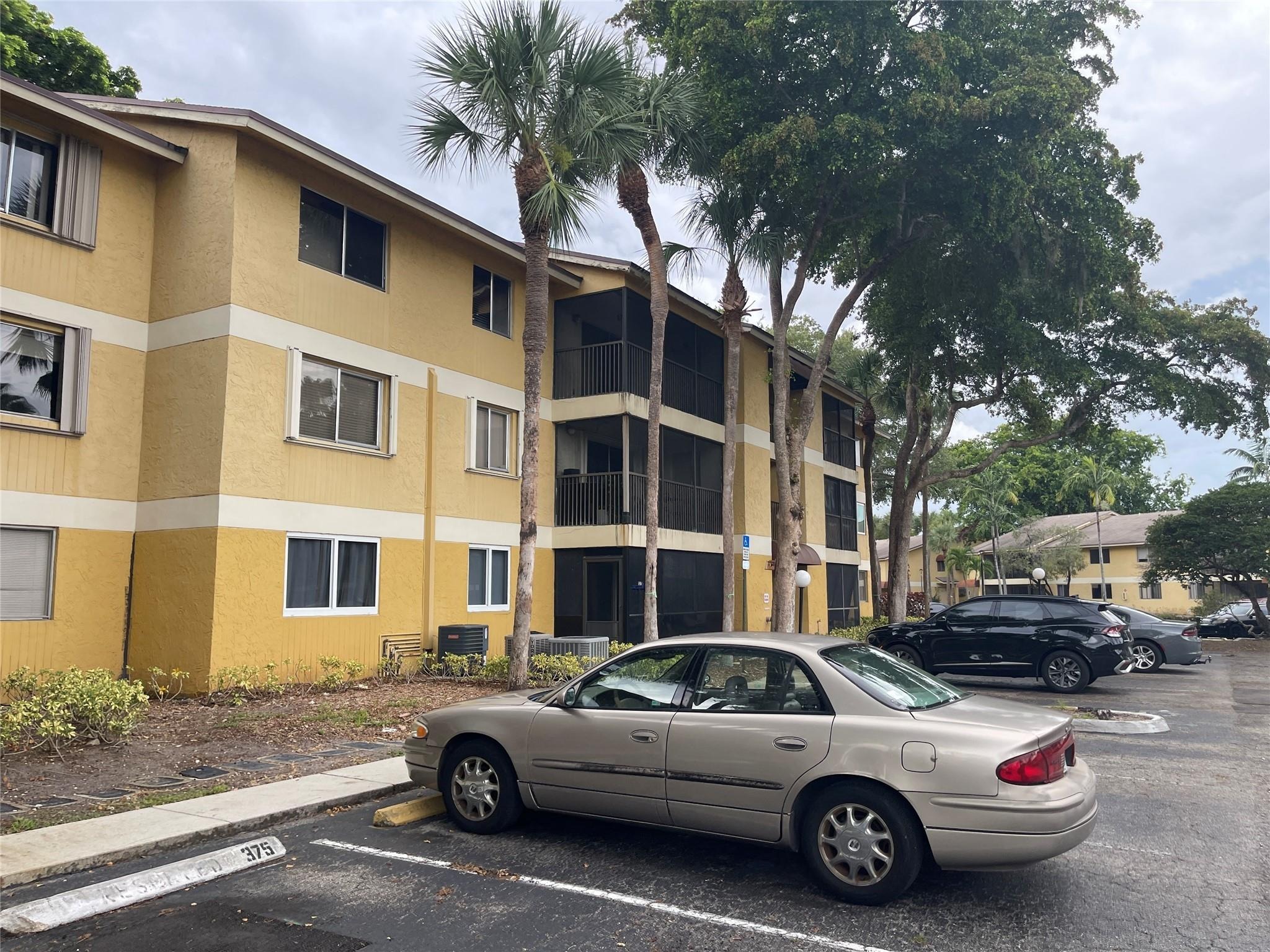 Oakland Forest Dr, Oakland Park, FL 33309 #1