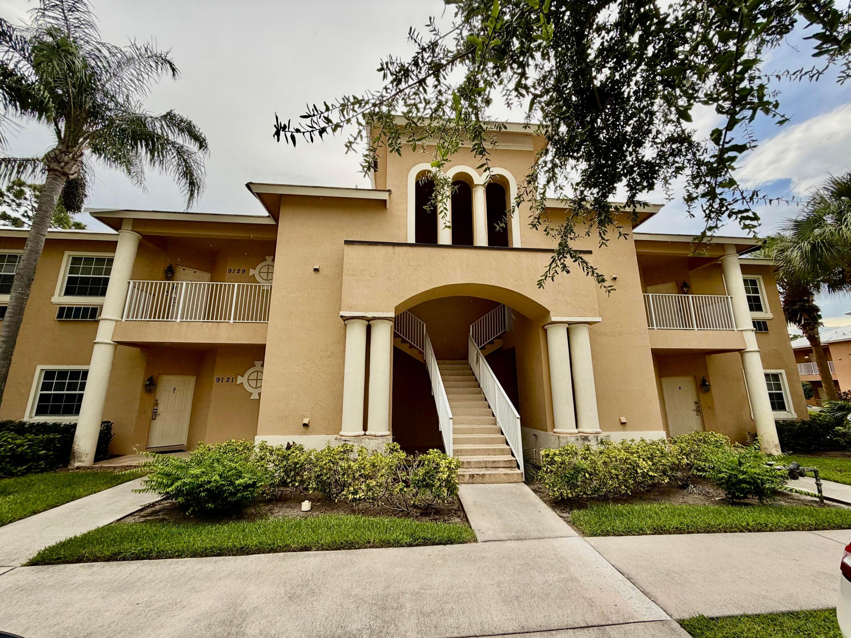 Sand Shot Way, Port Saint Lucie, FL 34986