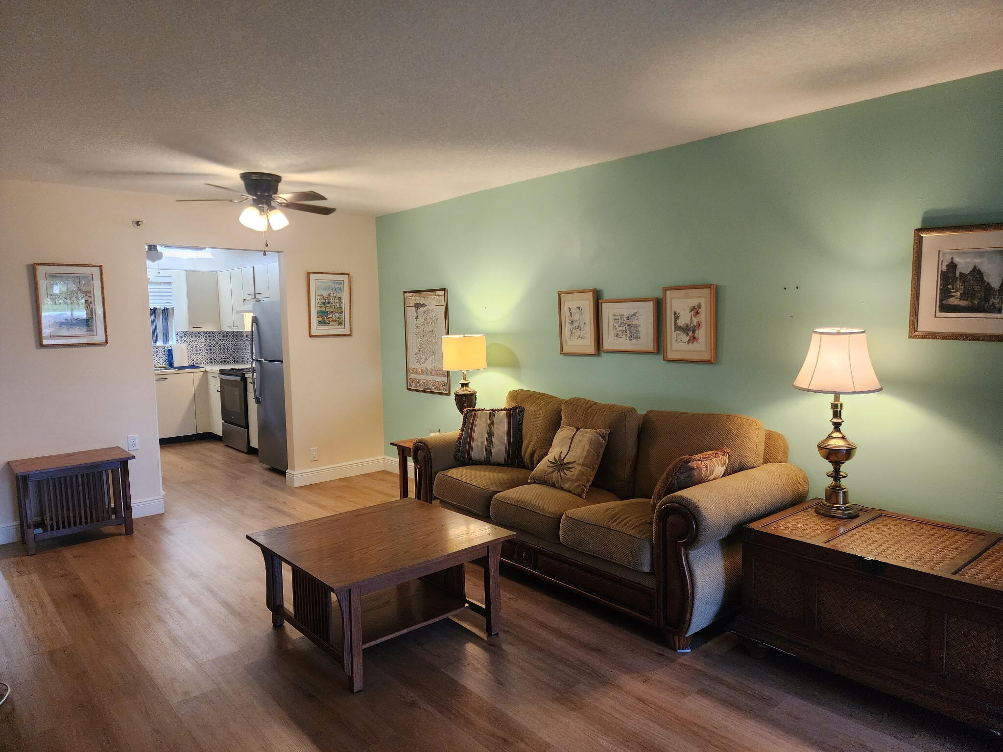 Lucerne Lakes Blvd, Lake Worth, FL 33467