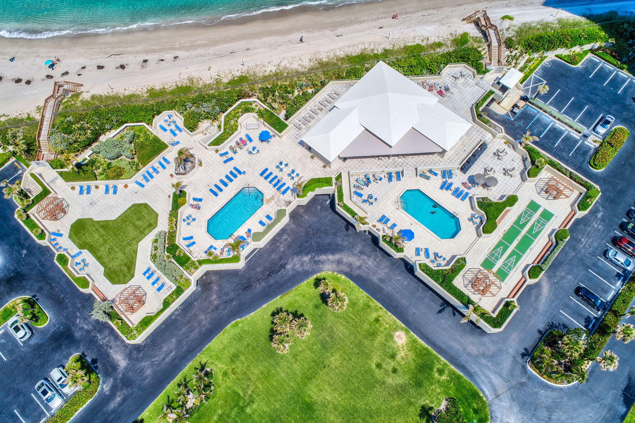 Ocean Dr, Riviera Beach, FL 33404