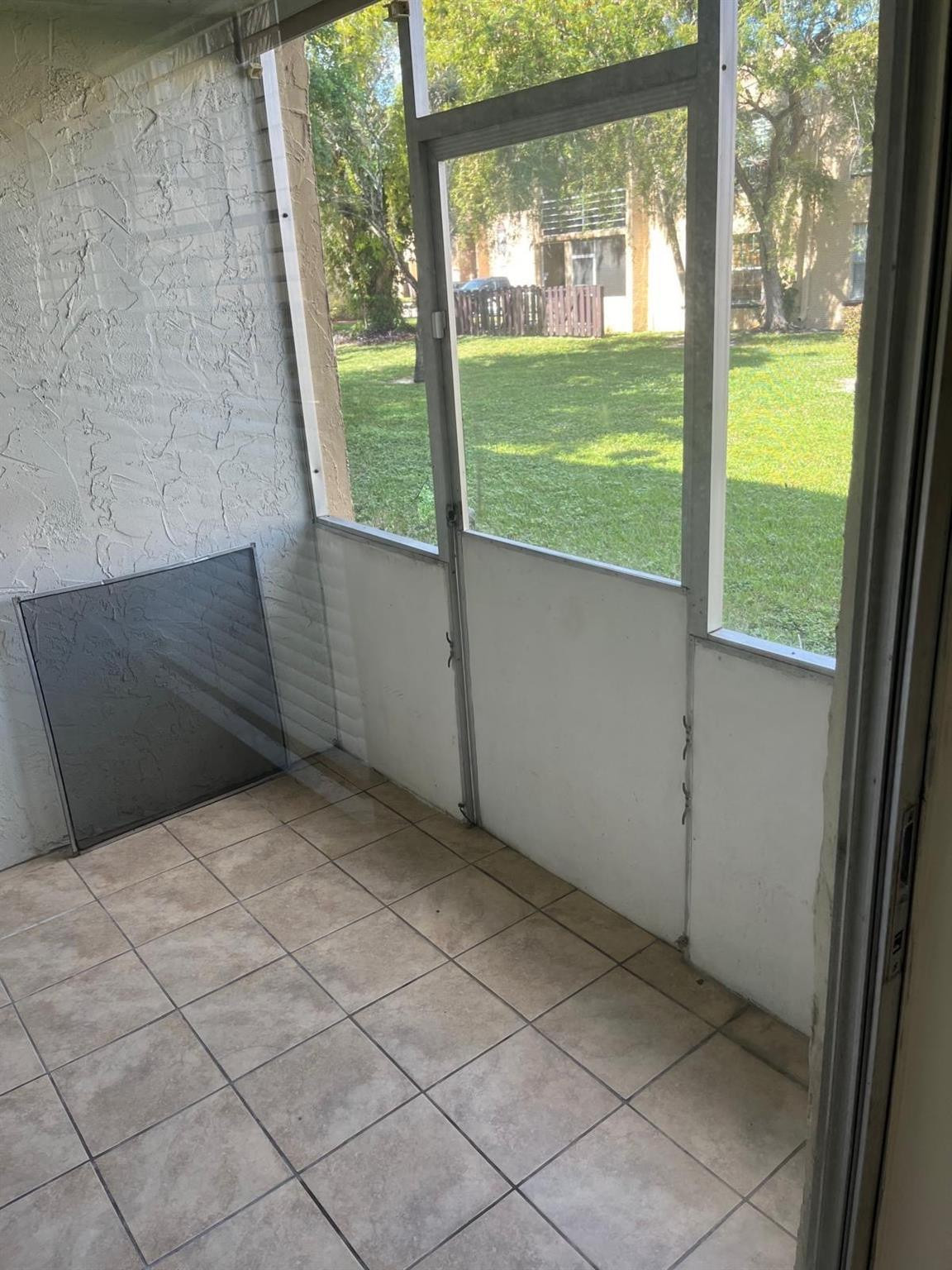 21st St, Lauderhill, FL 33313
