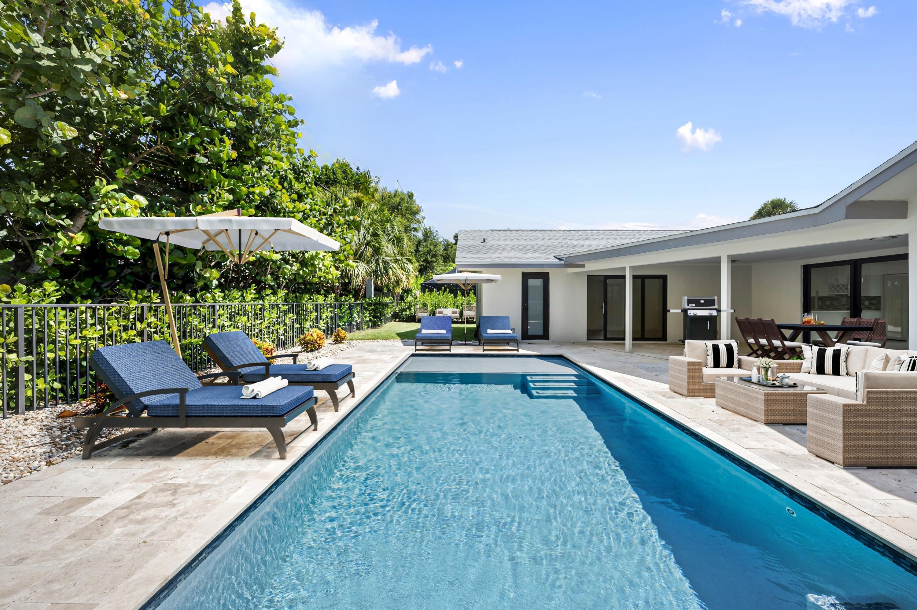 Landing Pl, North Palm Beach, FL 33408