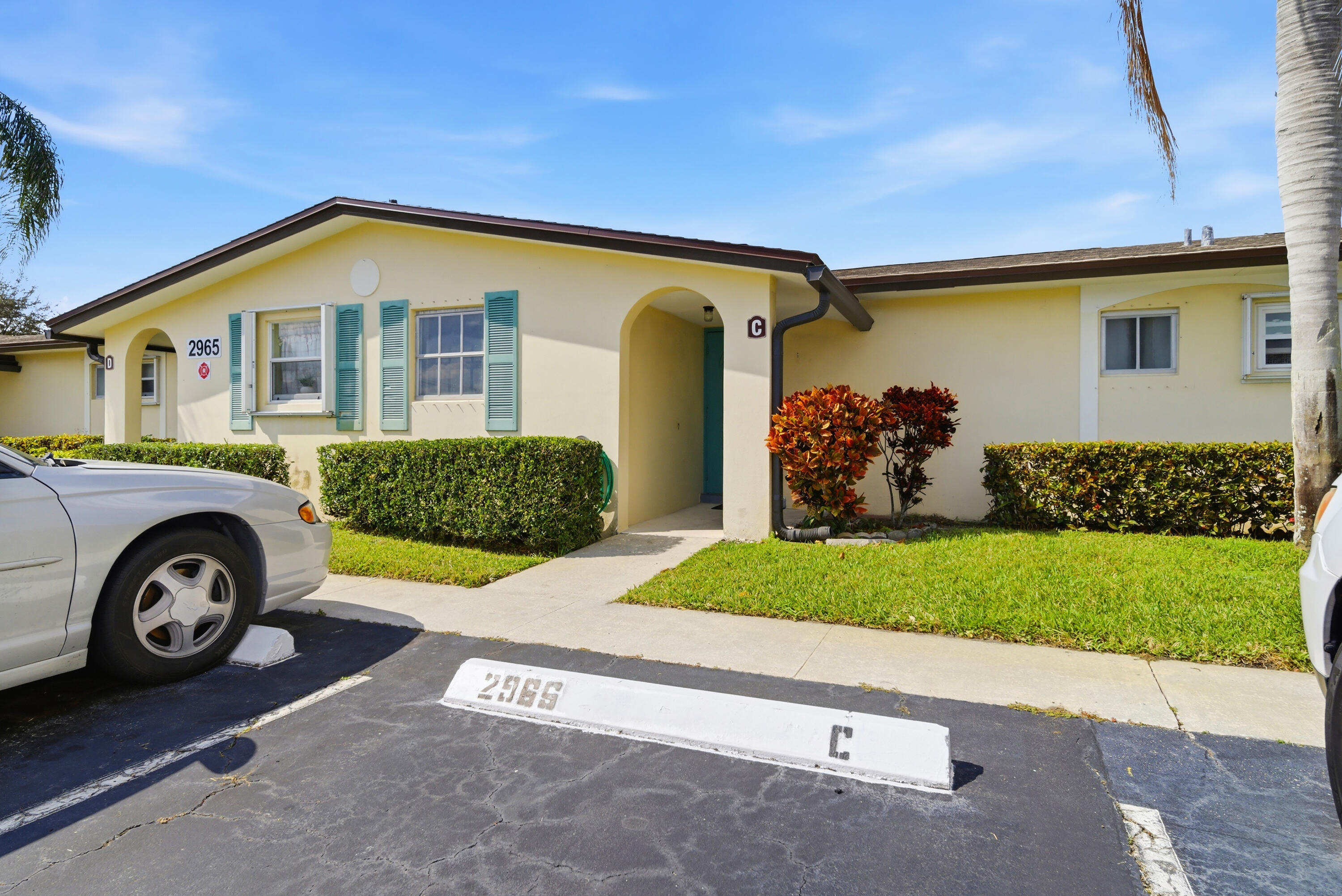 Ashley Dr, West Palm Beach, FL 33415 #1