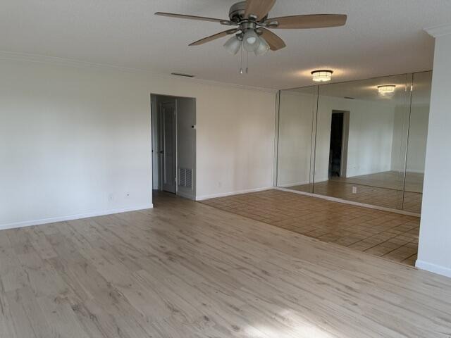 Oakridge Cir, Lantana, FL 33462