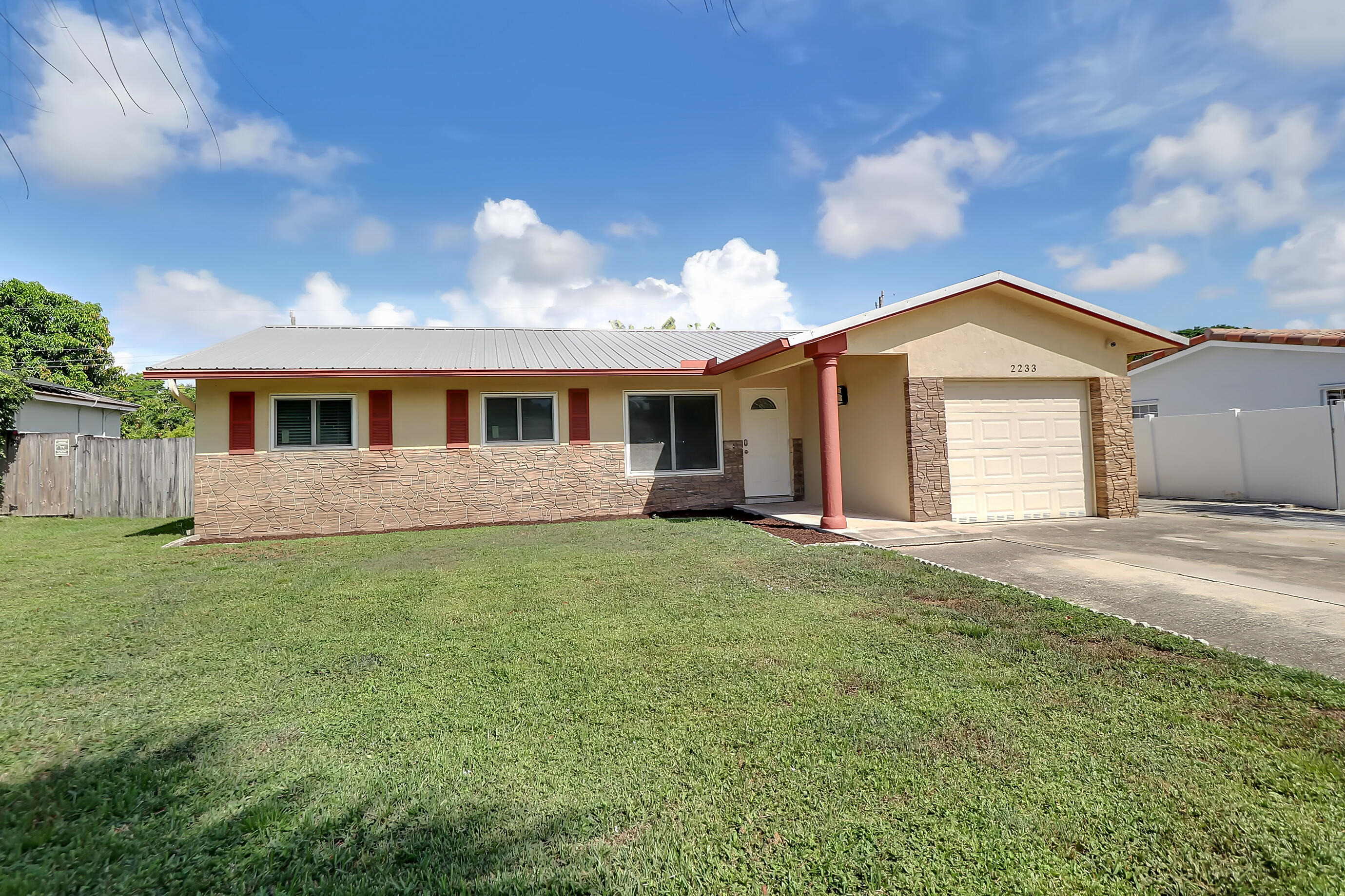 3rd Ave, Boca Raton, FL 33431