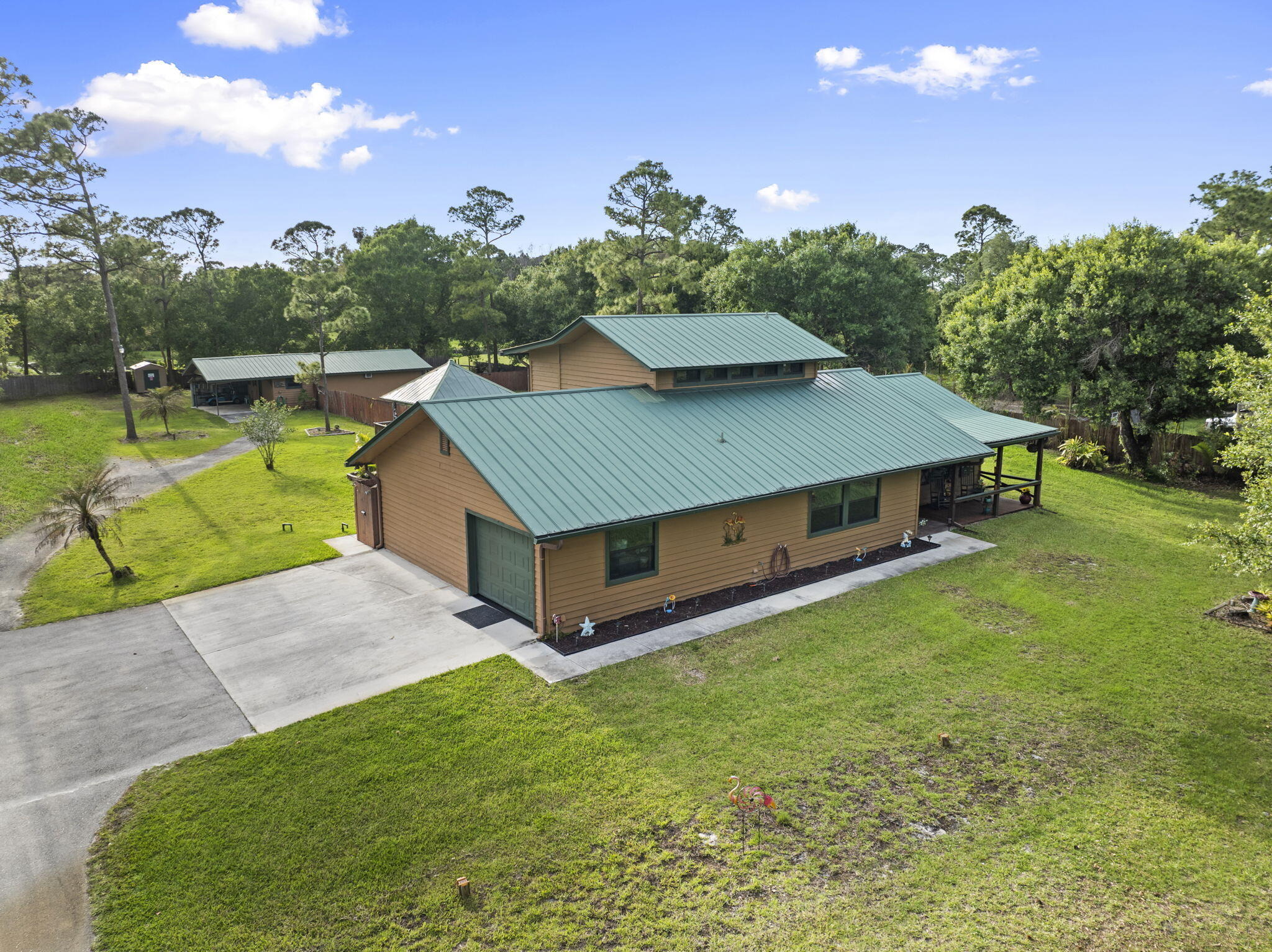 Twin Oaks Trl, Fort Pierce, FL 34945