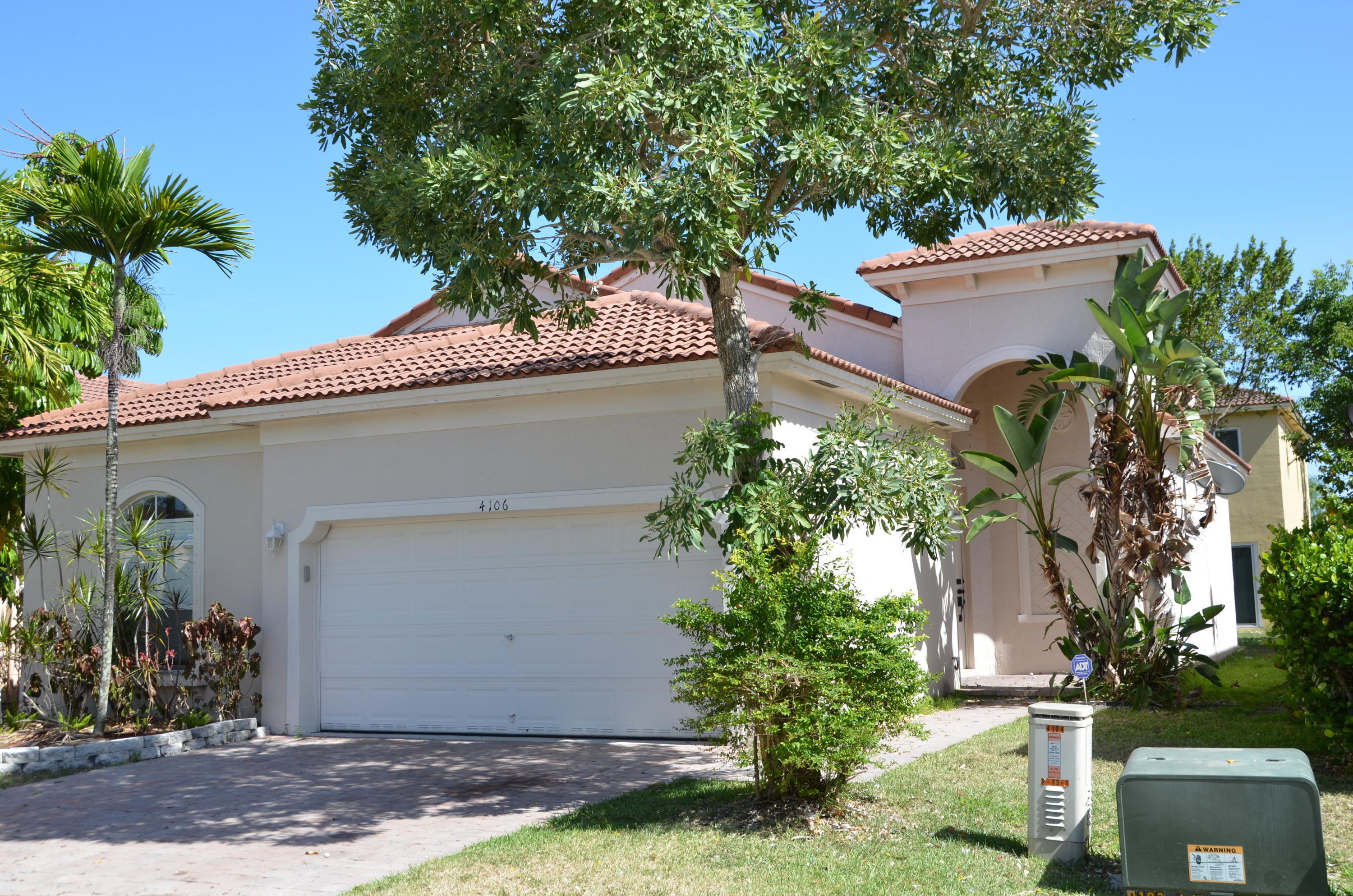 22nd Ct, Homestead, FL 33033
