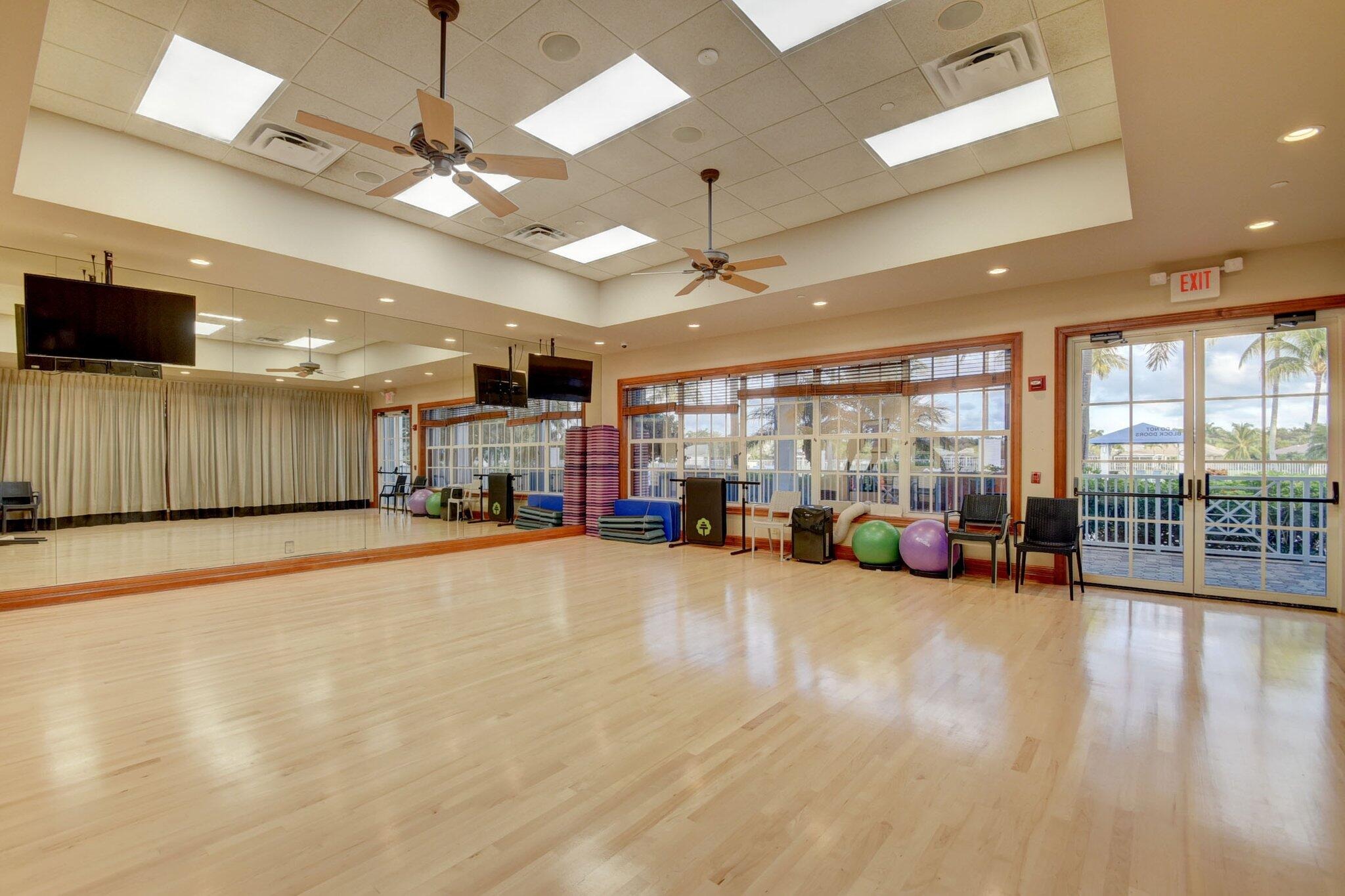 Windjammer Way, West Palm Beach, FL 33411