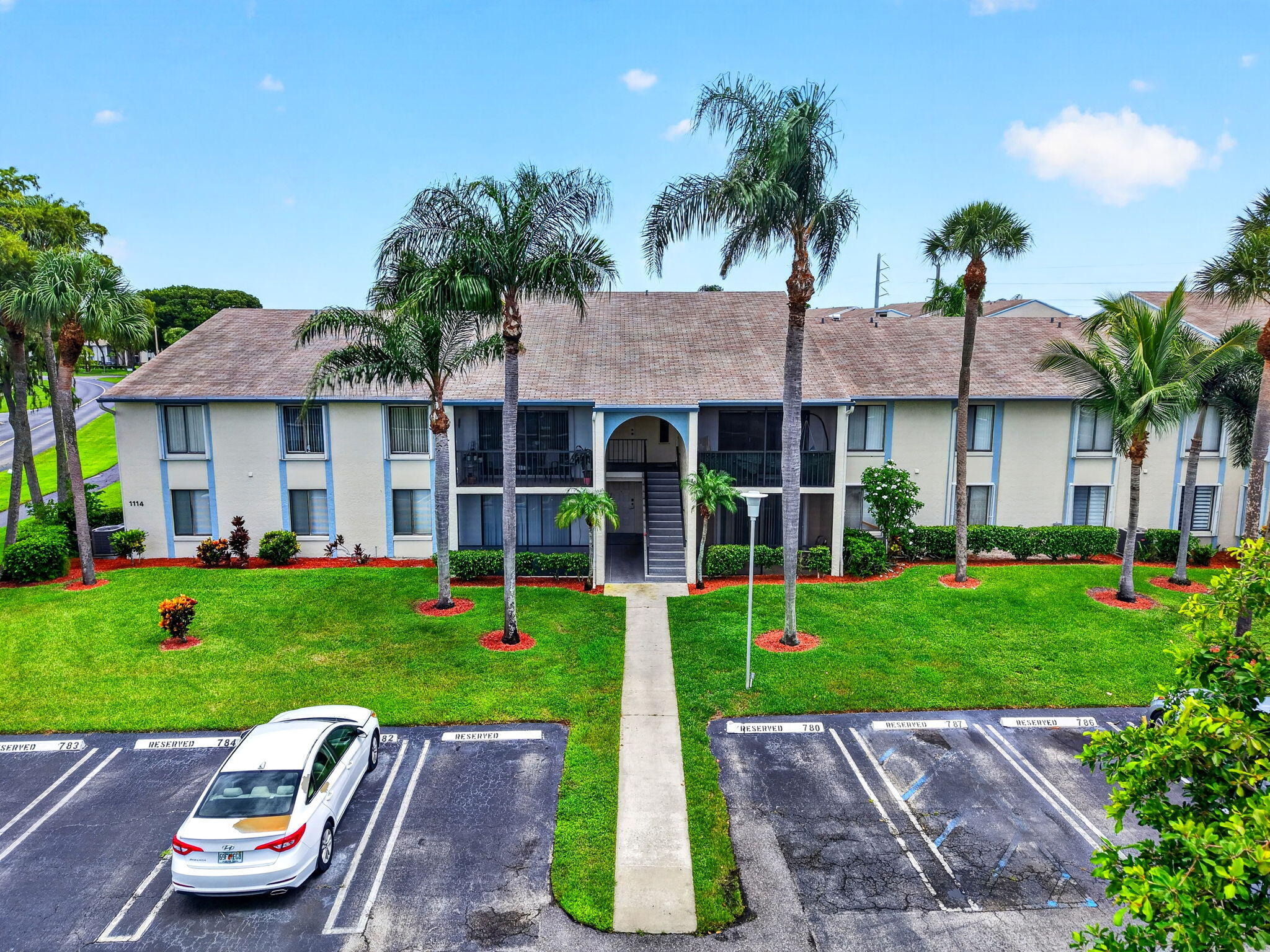 Green Pine Blvd, West Palm Beach, FL 33409
