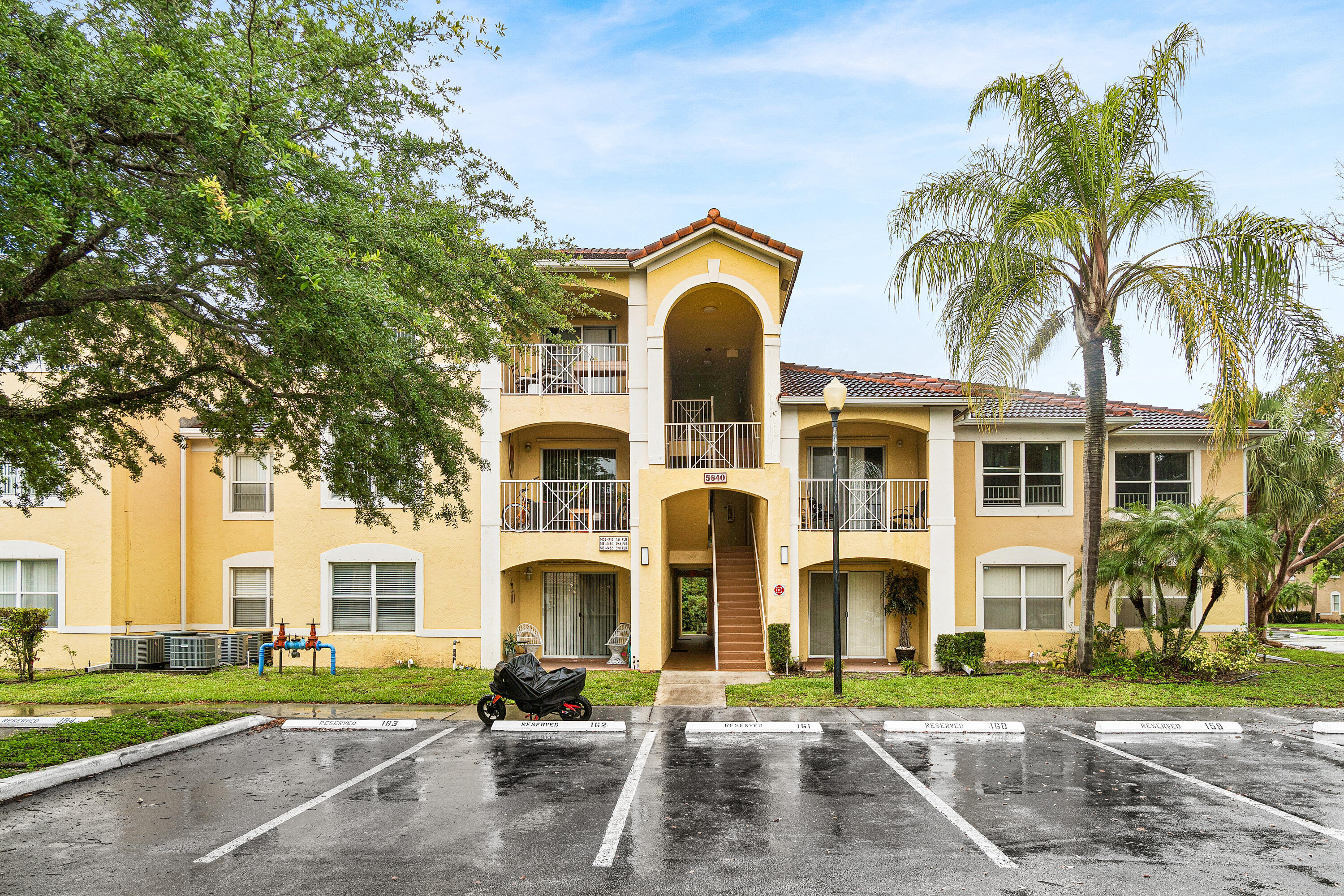 61st St, Coconut Creek, FL 33073
