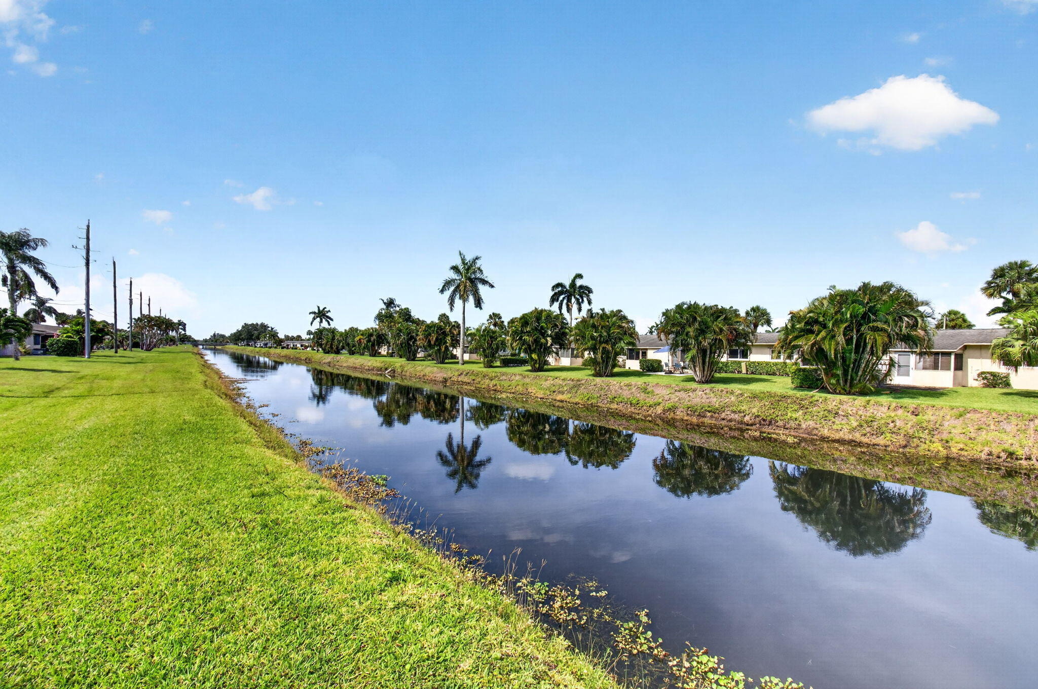 Dudley Dr, West Palm Beach, FL 33415