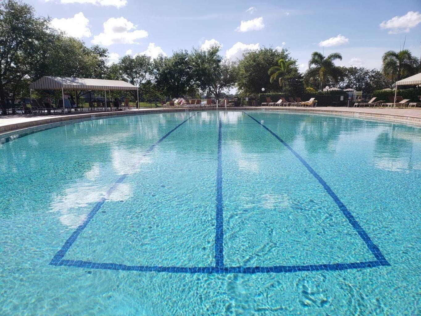 Oxford 600 , West Palm Beach, FL 33417