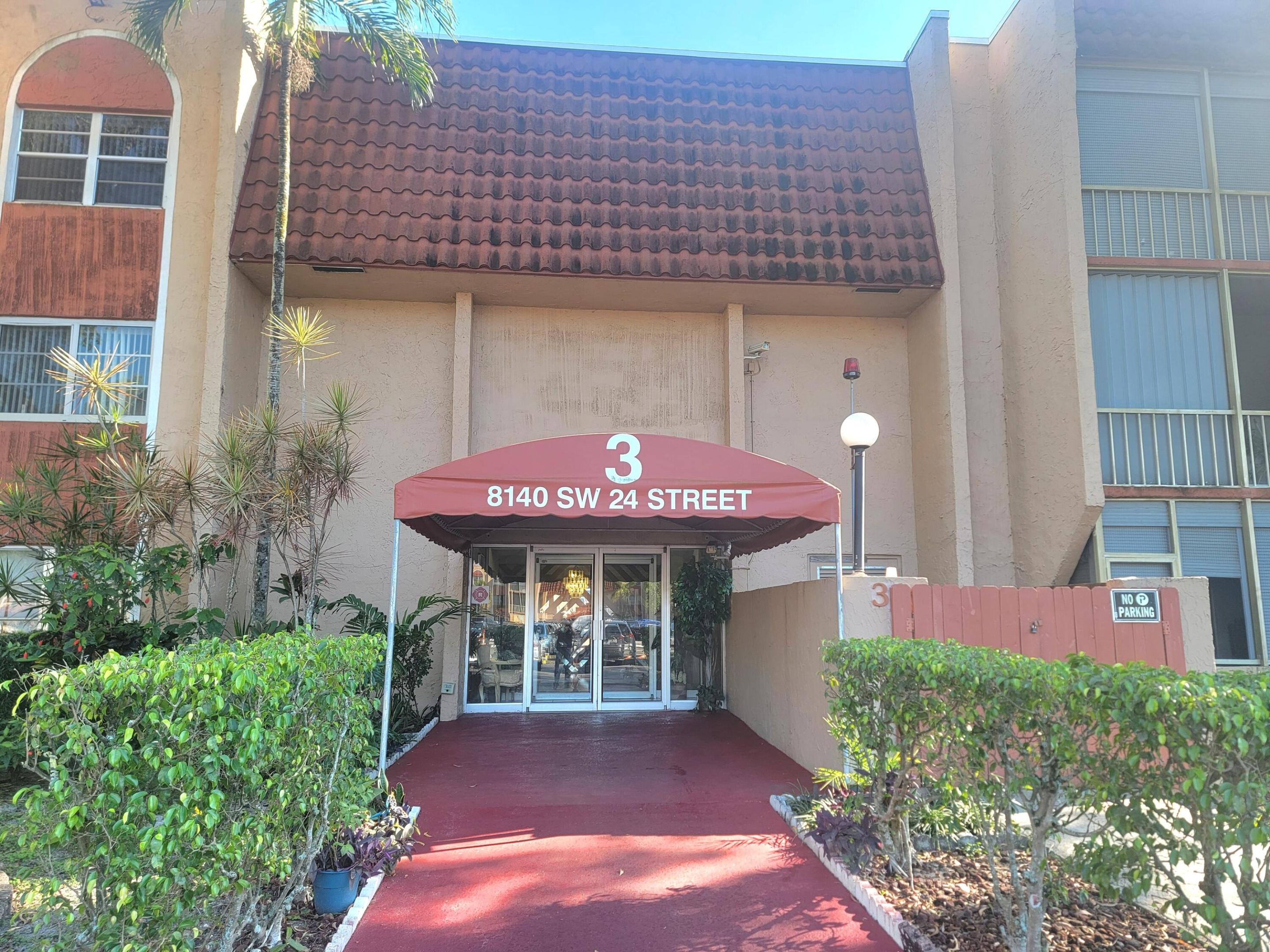 24th St, North Lauderdale, FL 33068