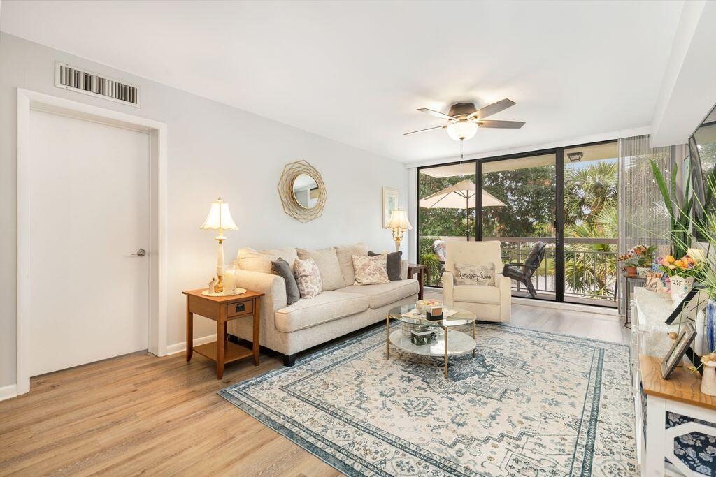 Village Blvd, West Palm Beach, FL 33409
