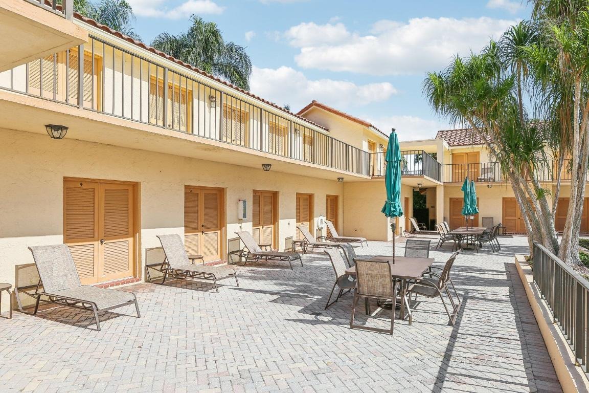 Promenade Dr, Boca Raton, FL 33433