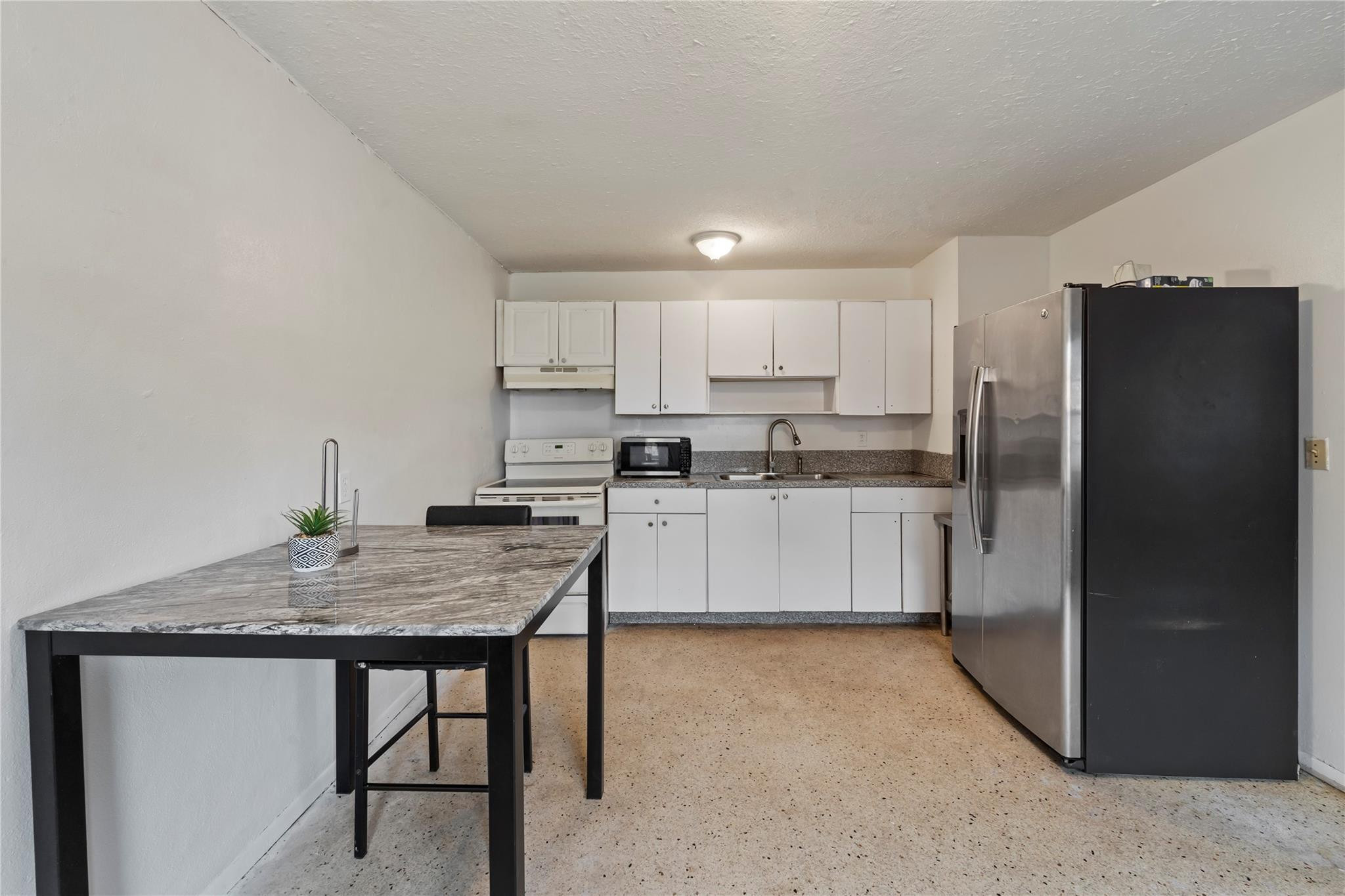 Avenue G , Fort Pierce, FL 34947