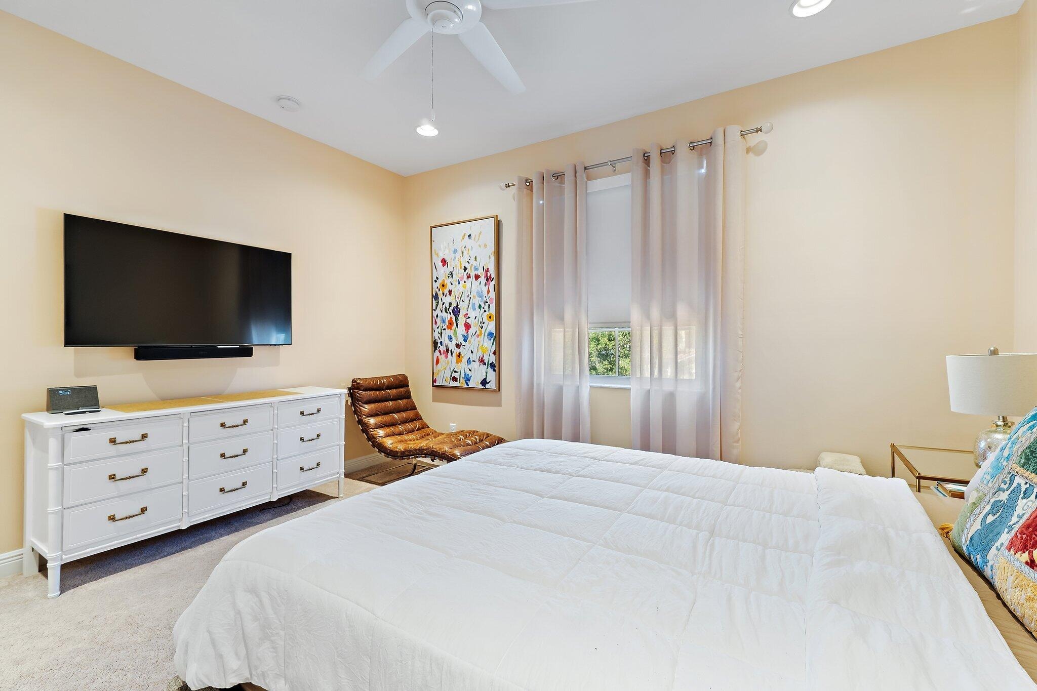 Aviles Cir, Palm Beach Gardens, FL 33418 #1