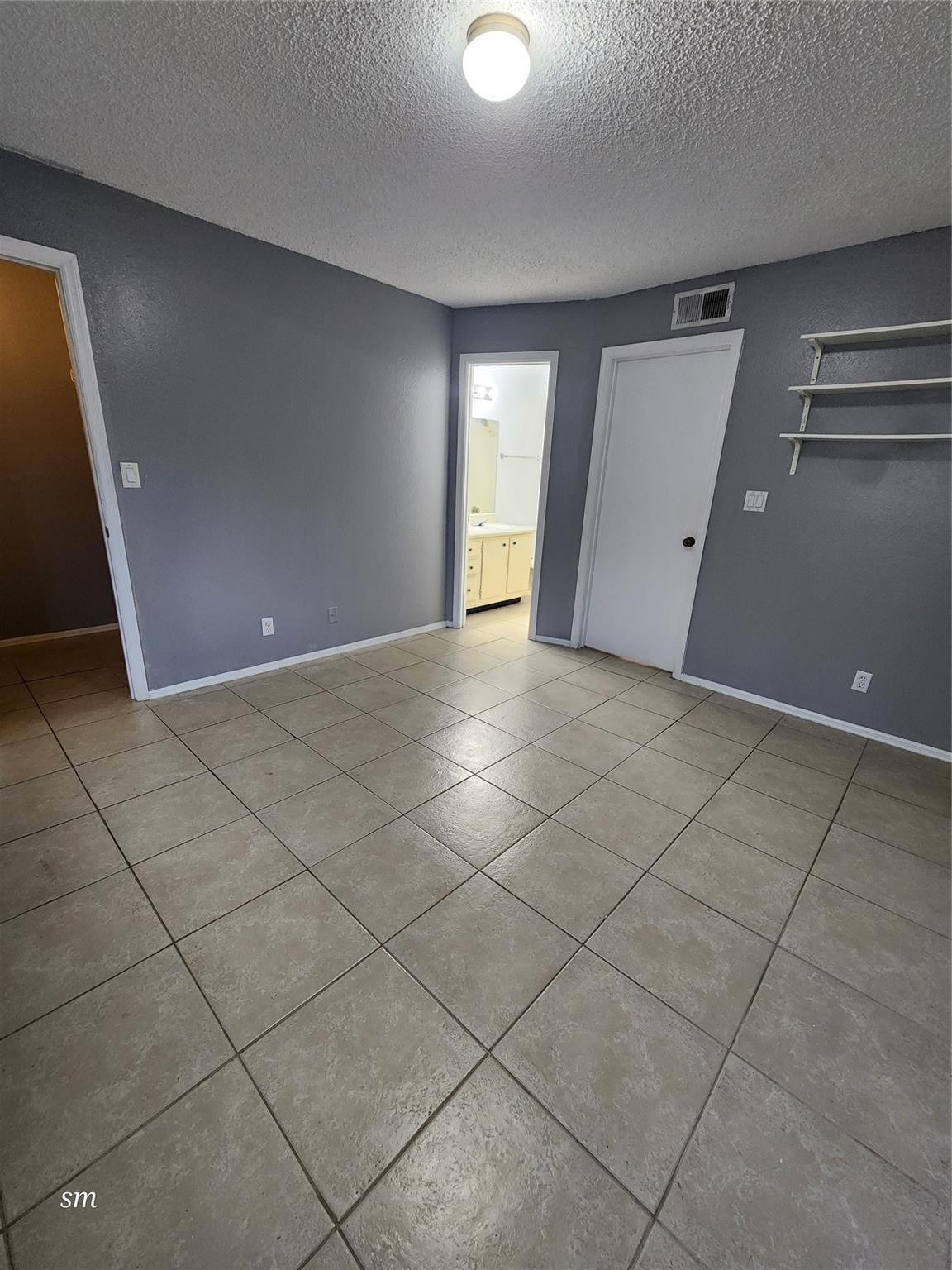 University Dr, Davie, FL 33328