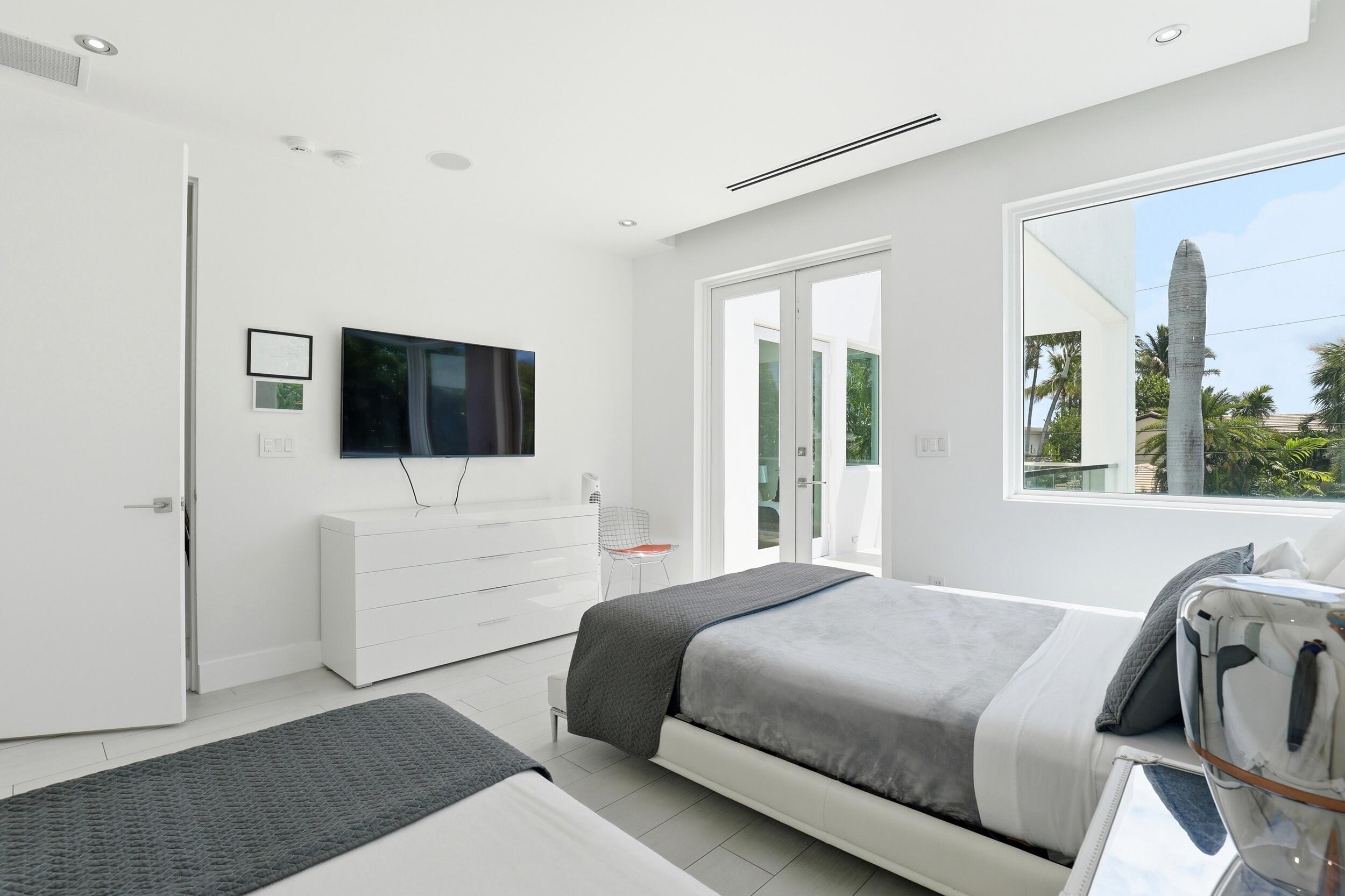 Atlantic Blvd, Fort Lauderdale, FL 33308